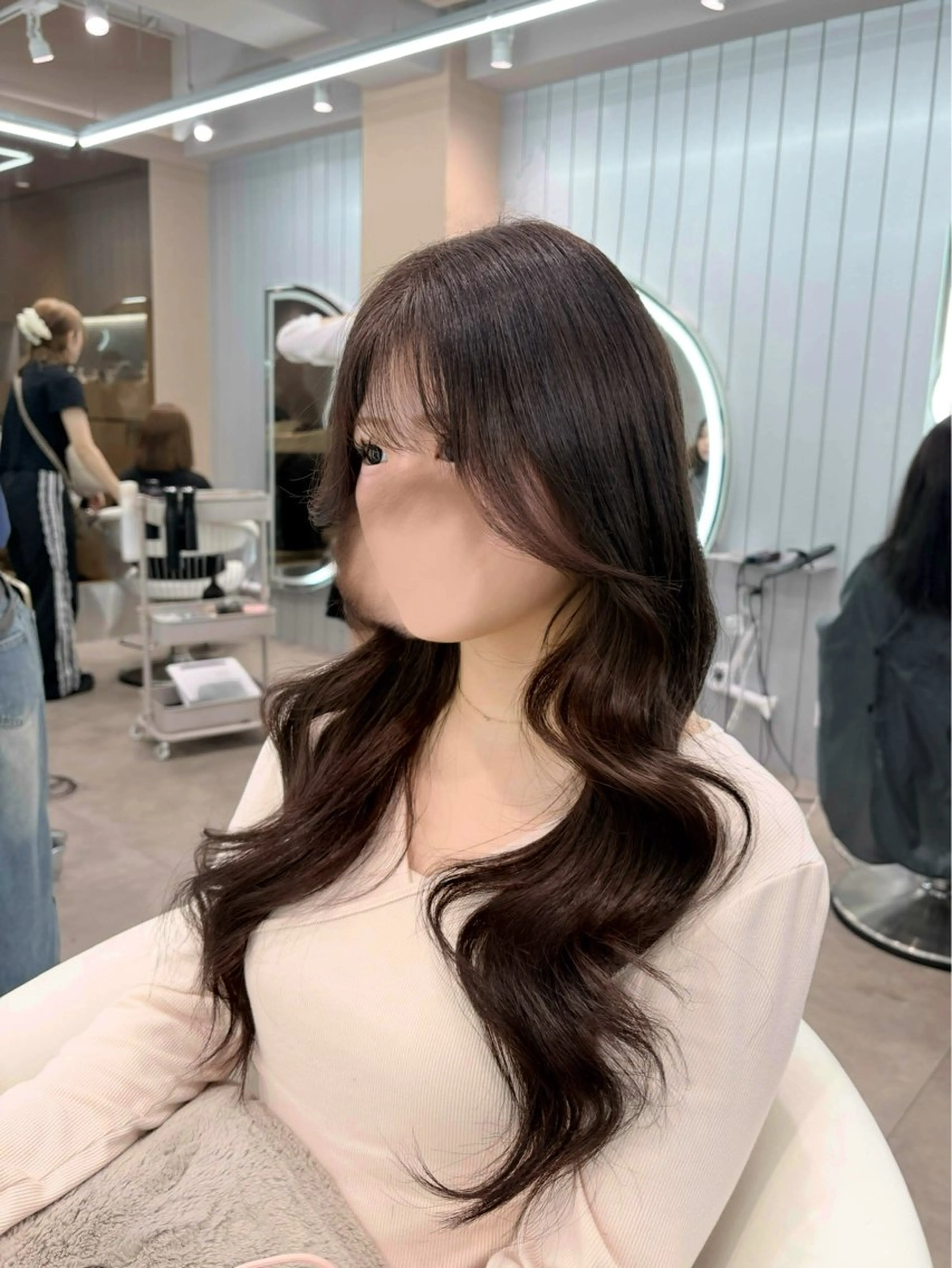 ロング カラー ヘアアレンジ アッシュ 黒髪 ブリーチ ブルーカラー ブルーブラック カット ヘアカラー トリートメント ヘアセット 大宮‎🩵縮毛矯正 髪質改善 佐藤 和のヘアスタイル