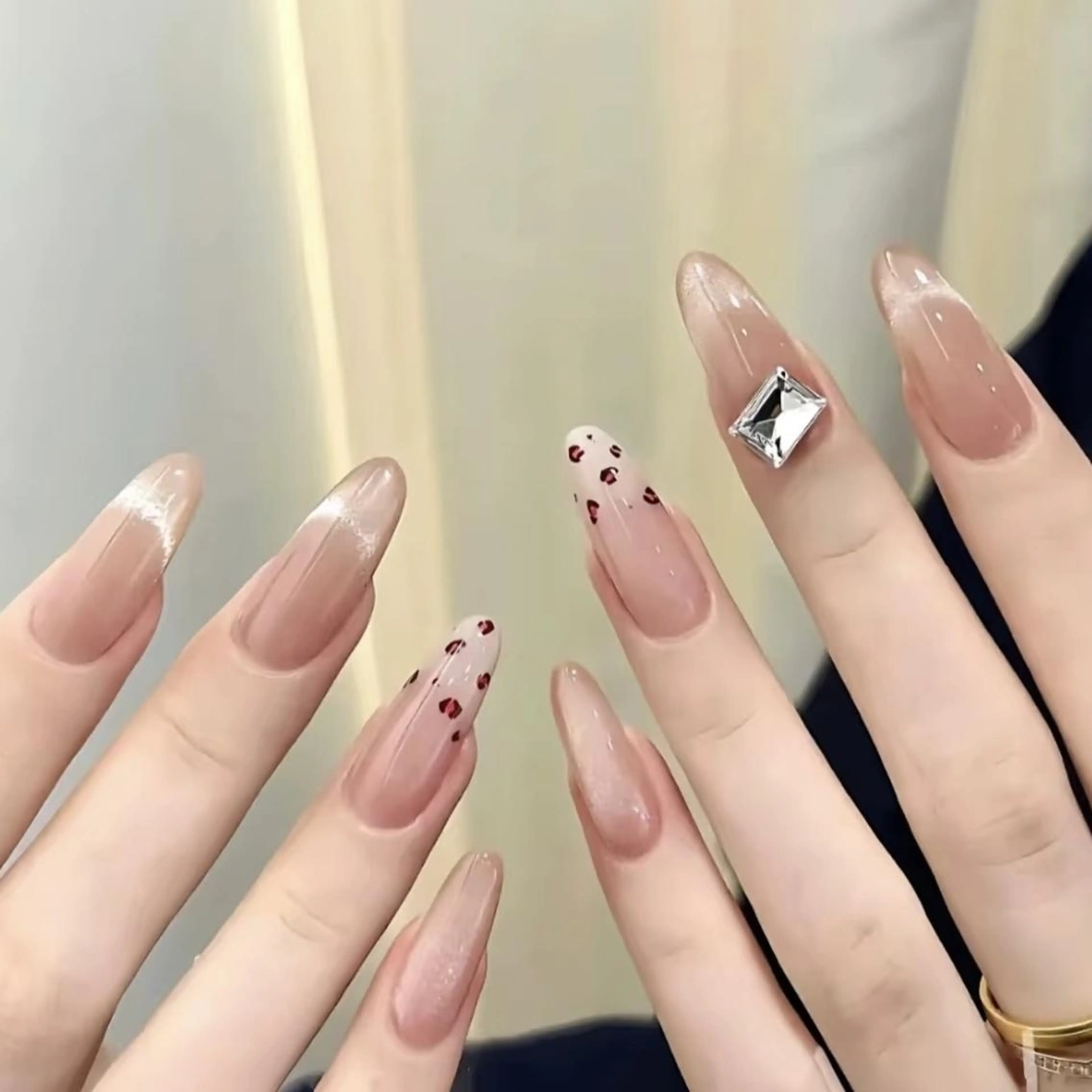 ネイル DEMAIN- 🕊️のネイルデザイン