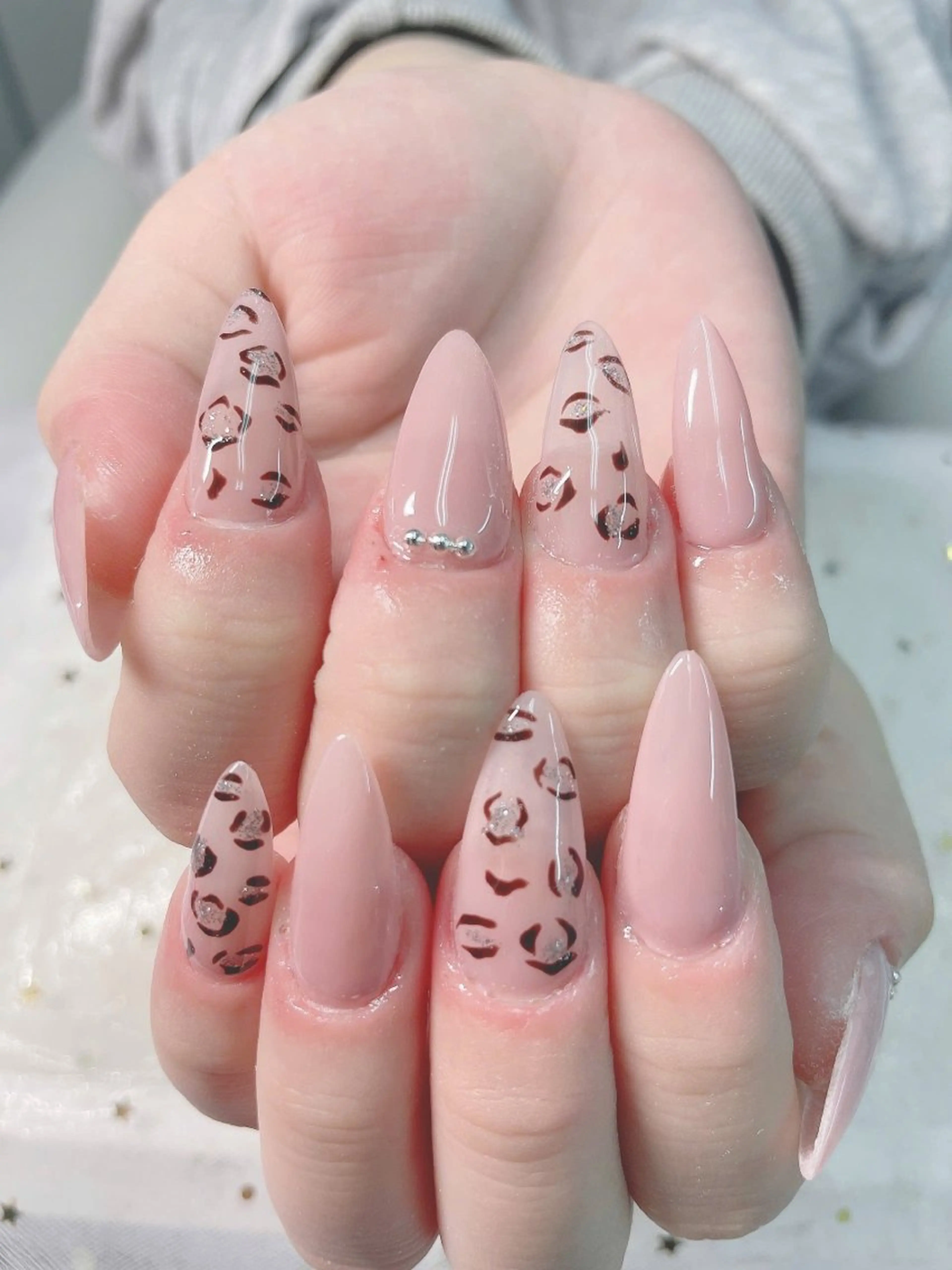 ネイル キラキラネイル 韓国ネイル ネイルチップ ワンホンネイル Van Nail Salon 本厚木のネイルデザイン