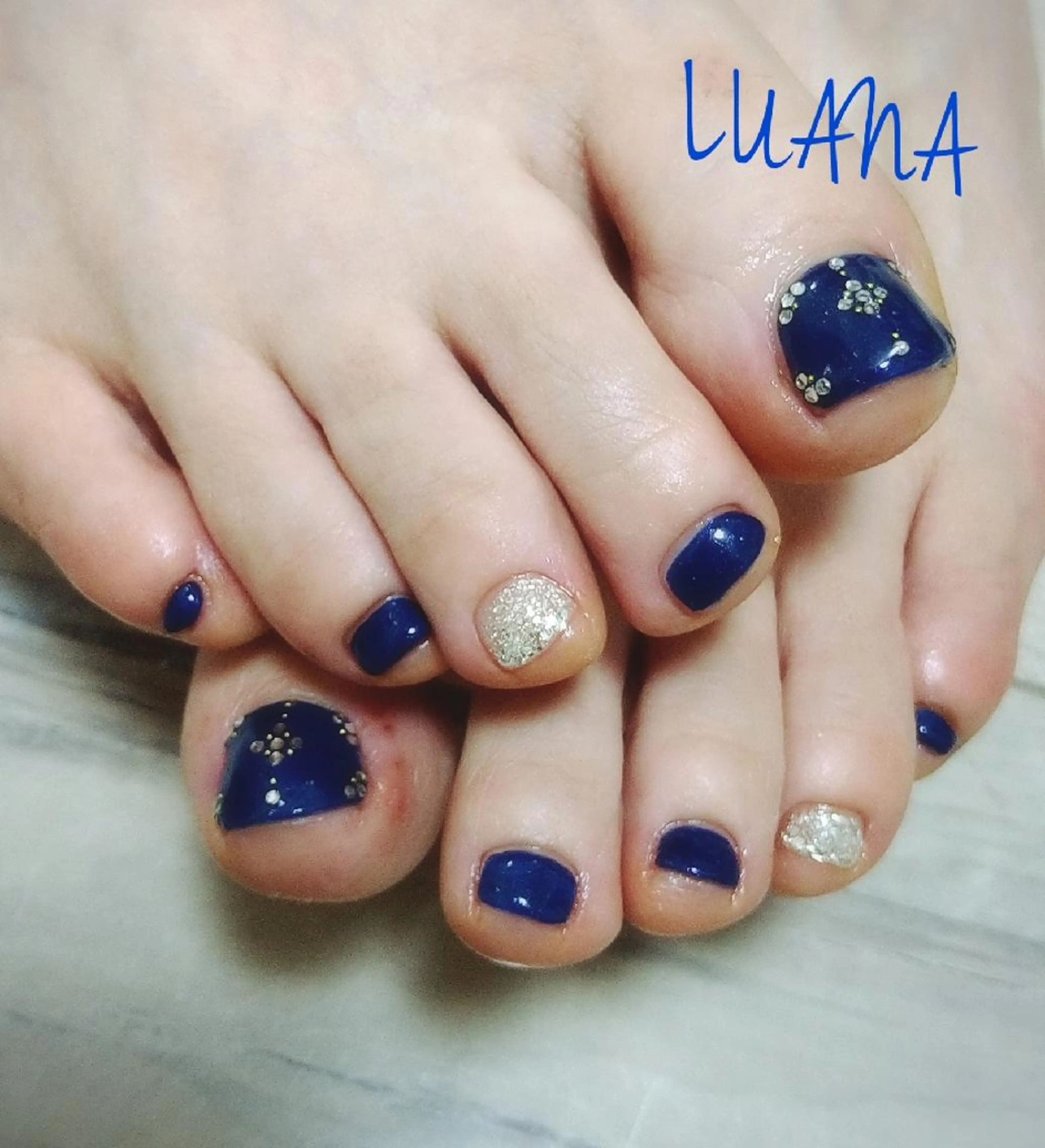 ネイル フットネイル LUANA  TAKAHASHIのネイルデザイン
