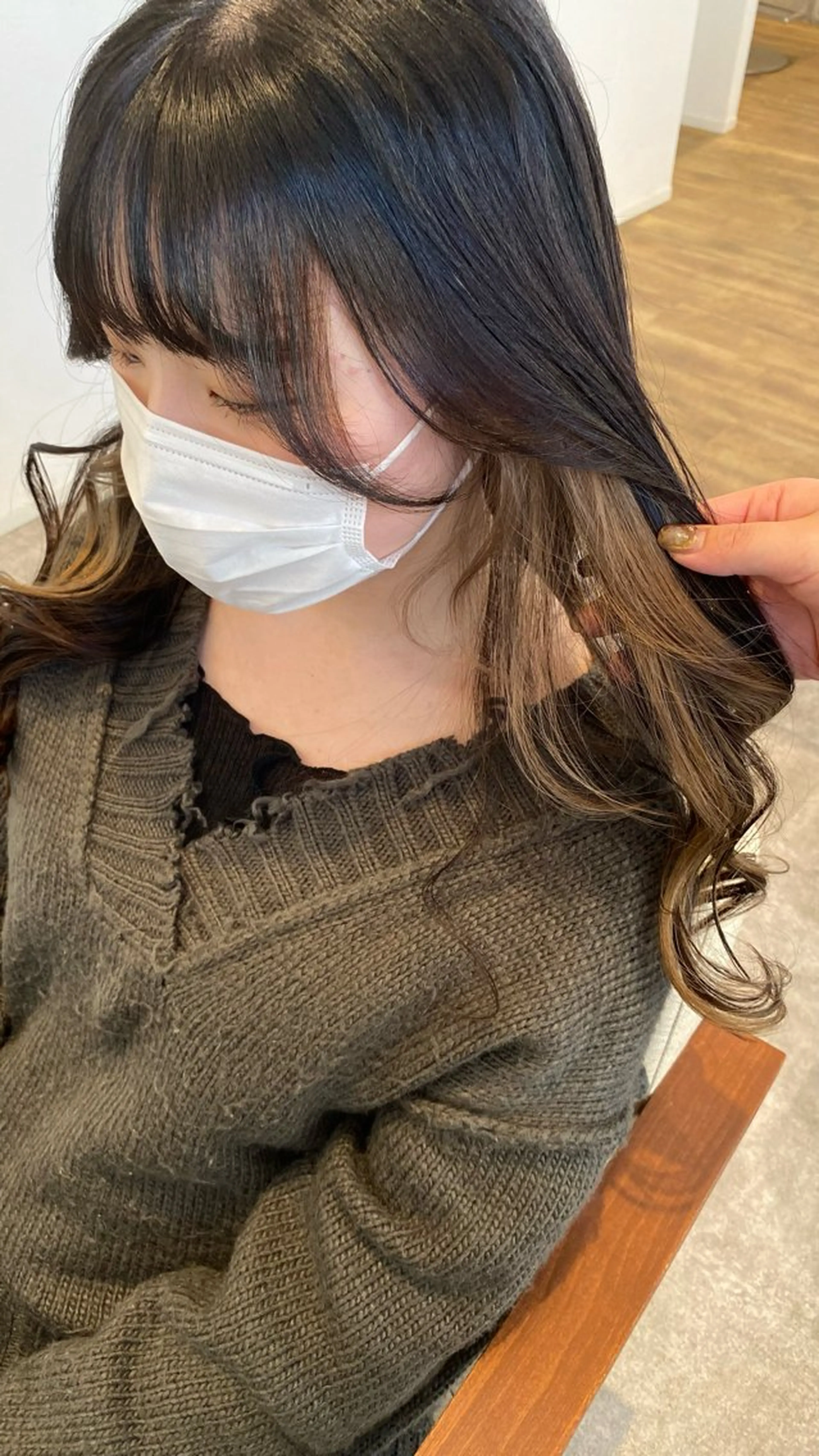 ロング カラー 藤野 凪沙のヘアスタイル