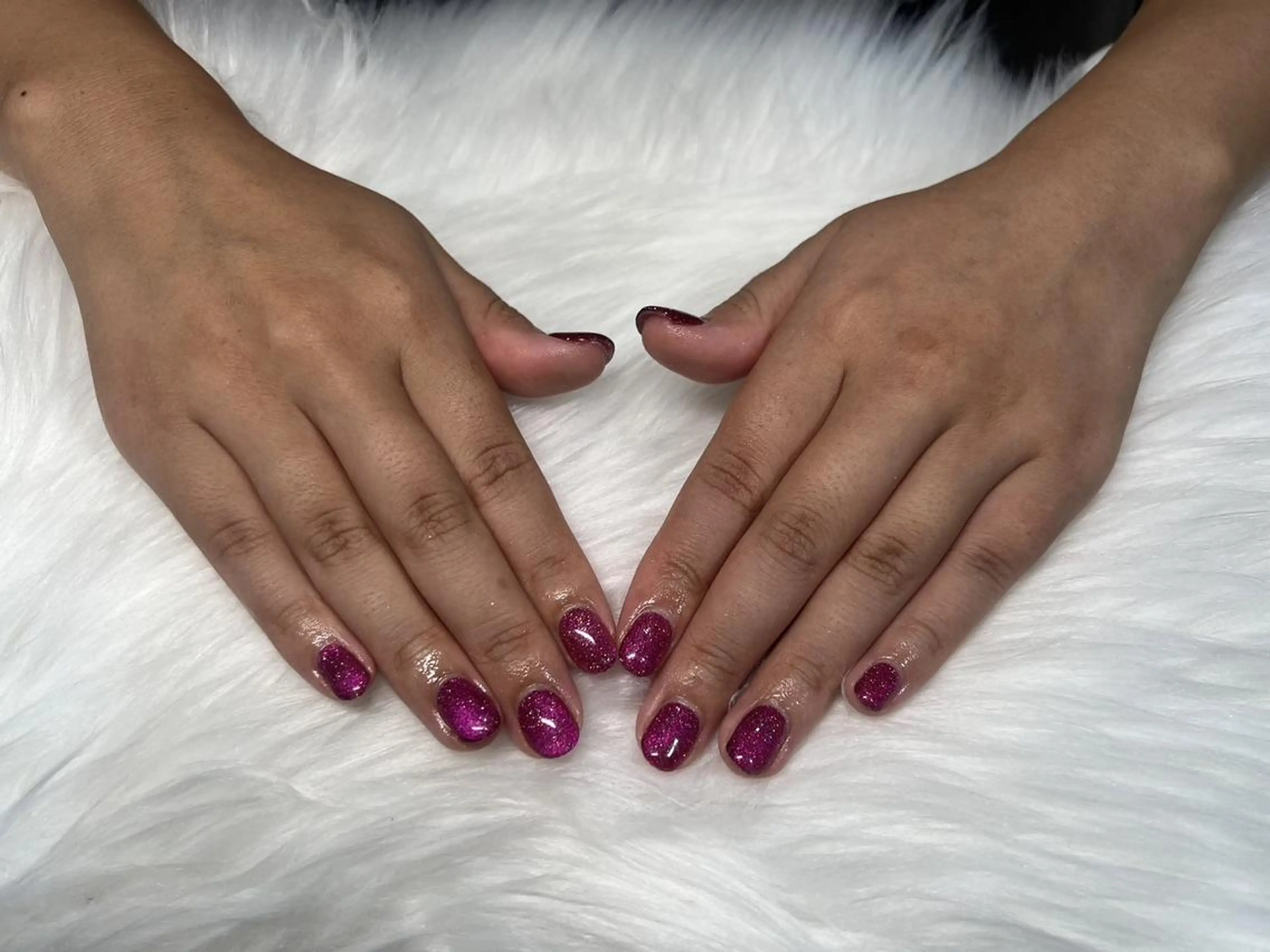 ネイル ゴールド ミラーネイル Nail Salon Lindaのネイルデザイン