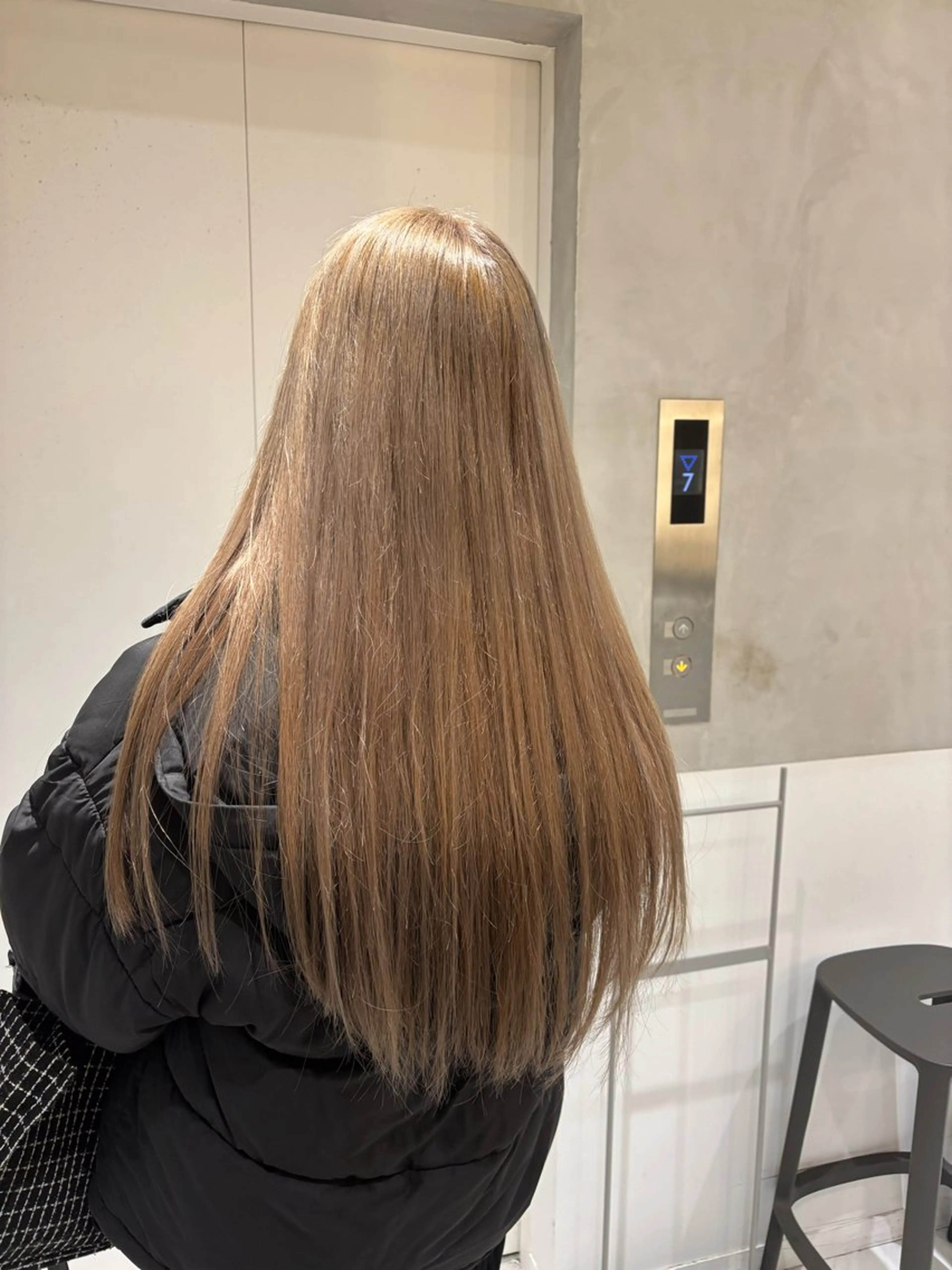 ロング カラー ベージュカラー ミルクティーベージュ ヘアカラー トリートメント ヘアセット 似合わせカットカラー 💎モエのヘアスタイル