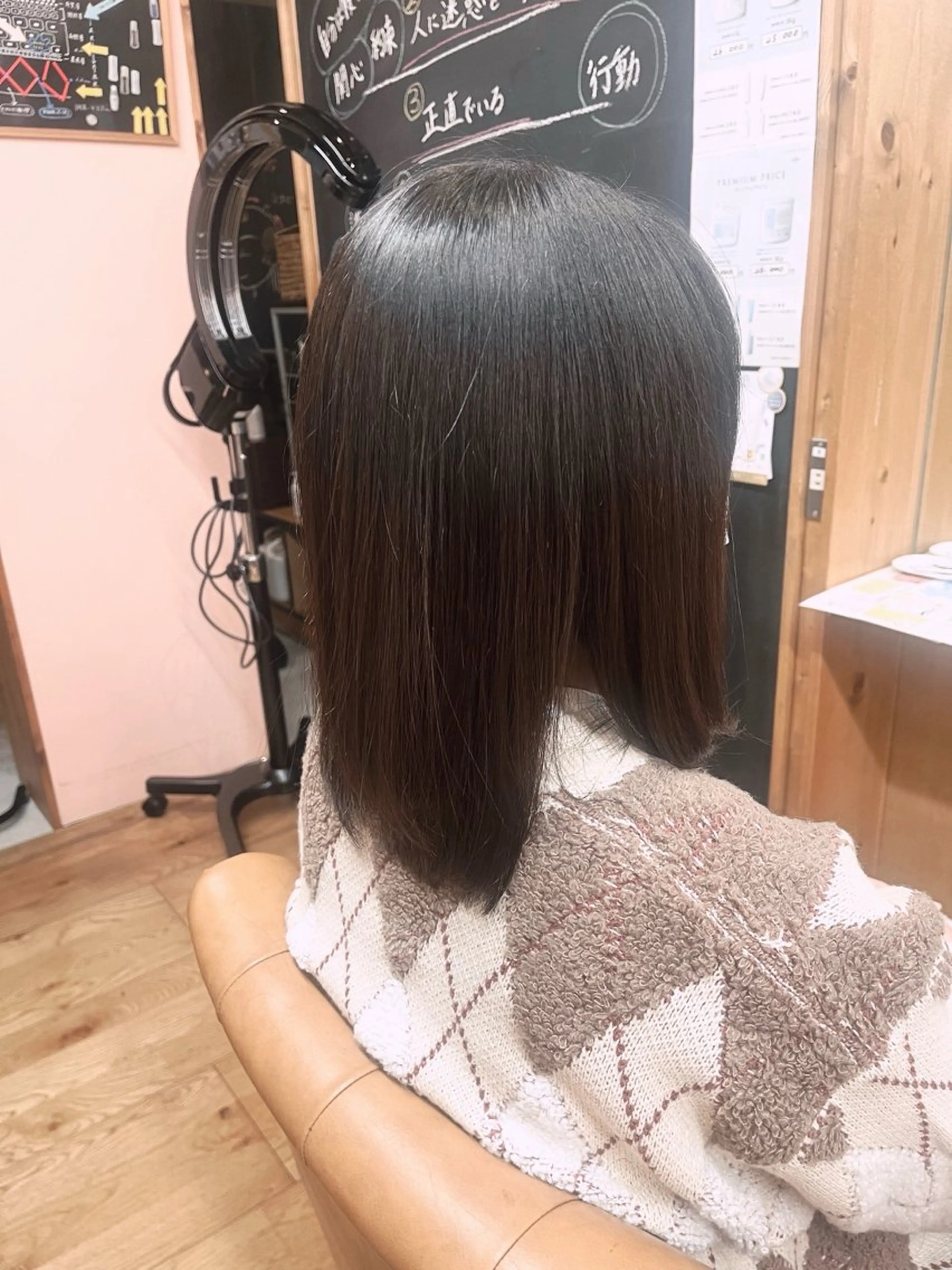 ミディアム ヘアーサロンアポロ所属・友花/ apolloのヘアスタイル