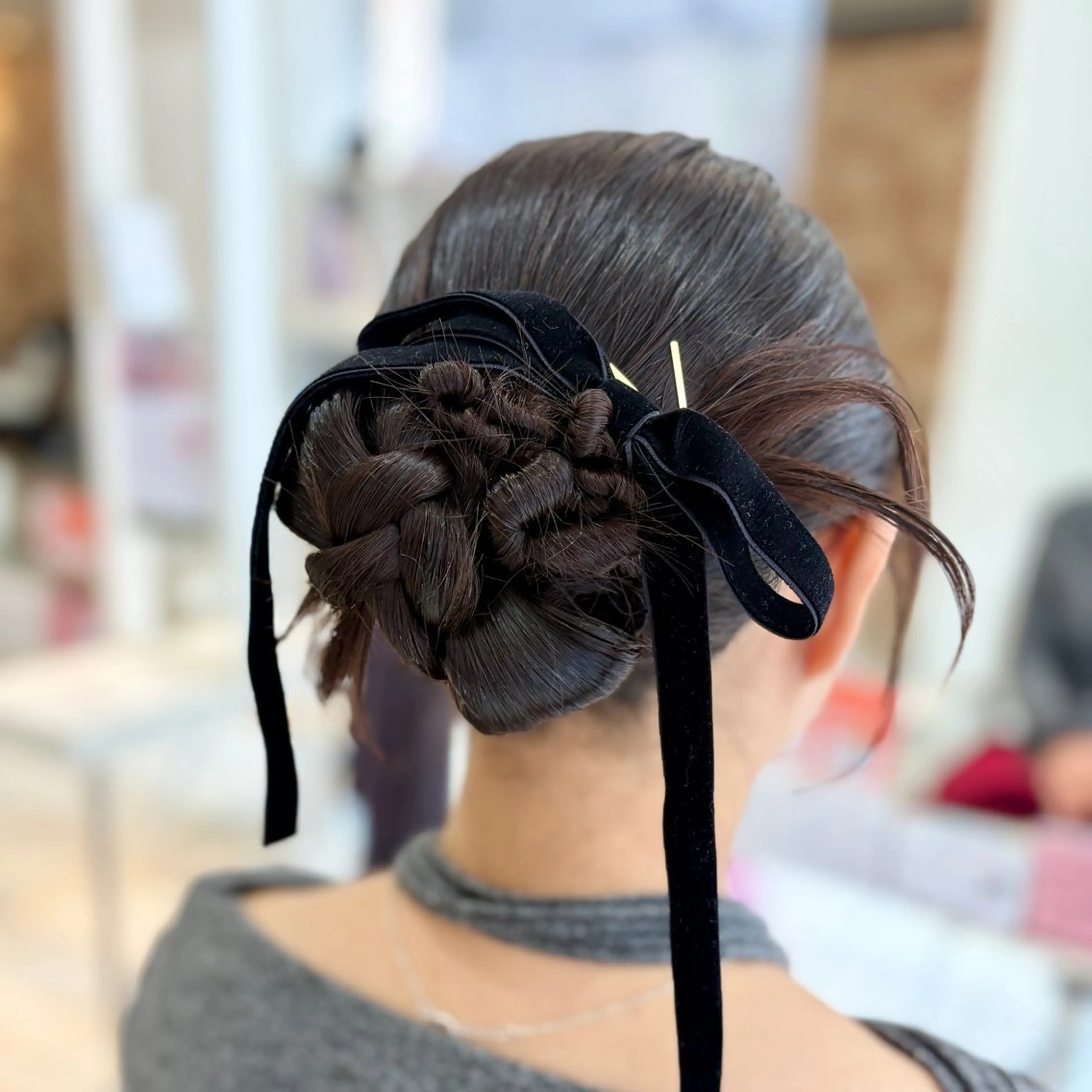 ロング ヘアアレンジ ヘアセット ブリーチ/ヘアセット 【𝙍𝙞𝙣𝙤】のヘアスタイル