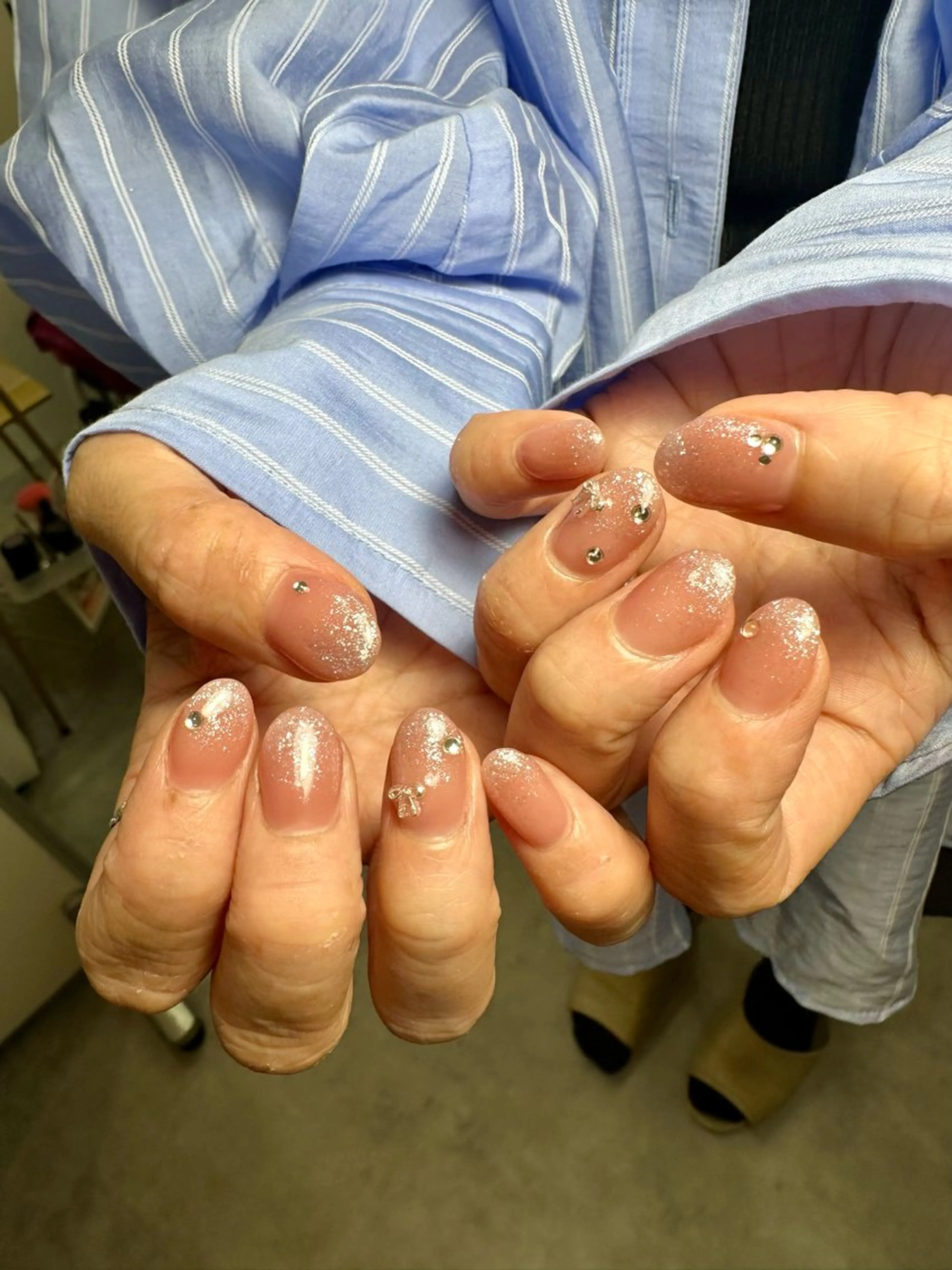 ネイル アートネイル ATELIERHARLOW所属・nailist MOEのネイルデザイン