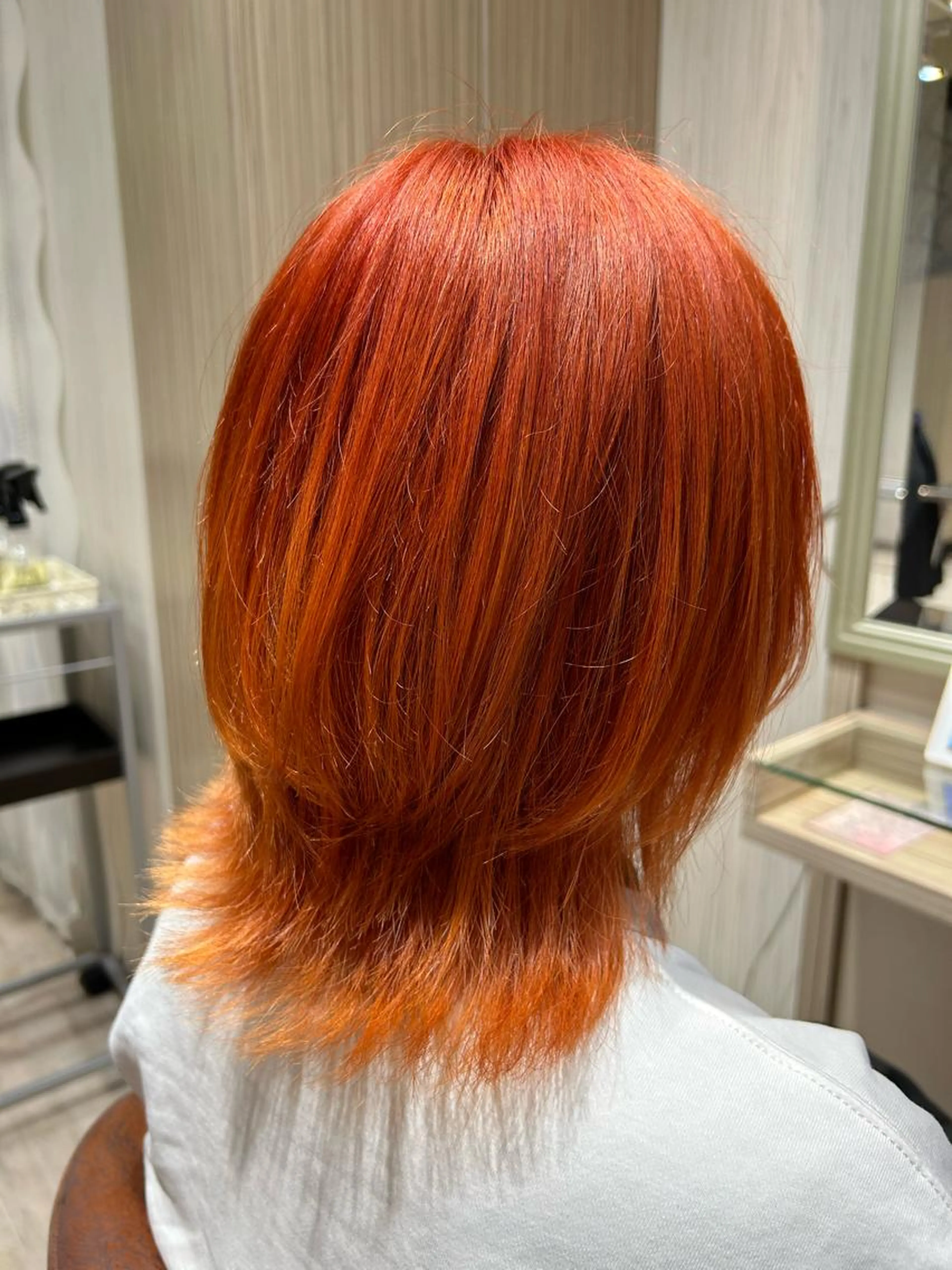 ブリーチ+カラー+トリートメントの写真