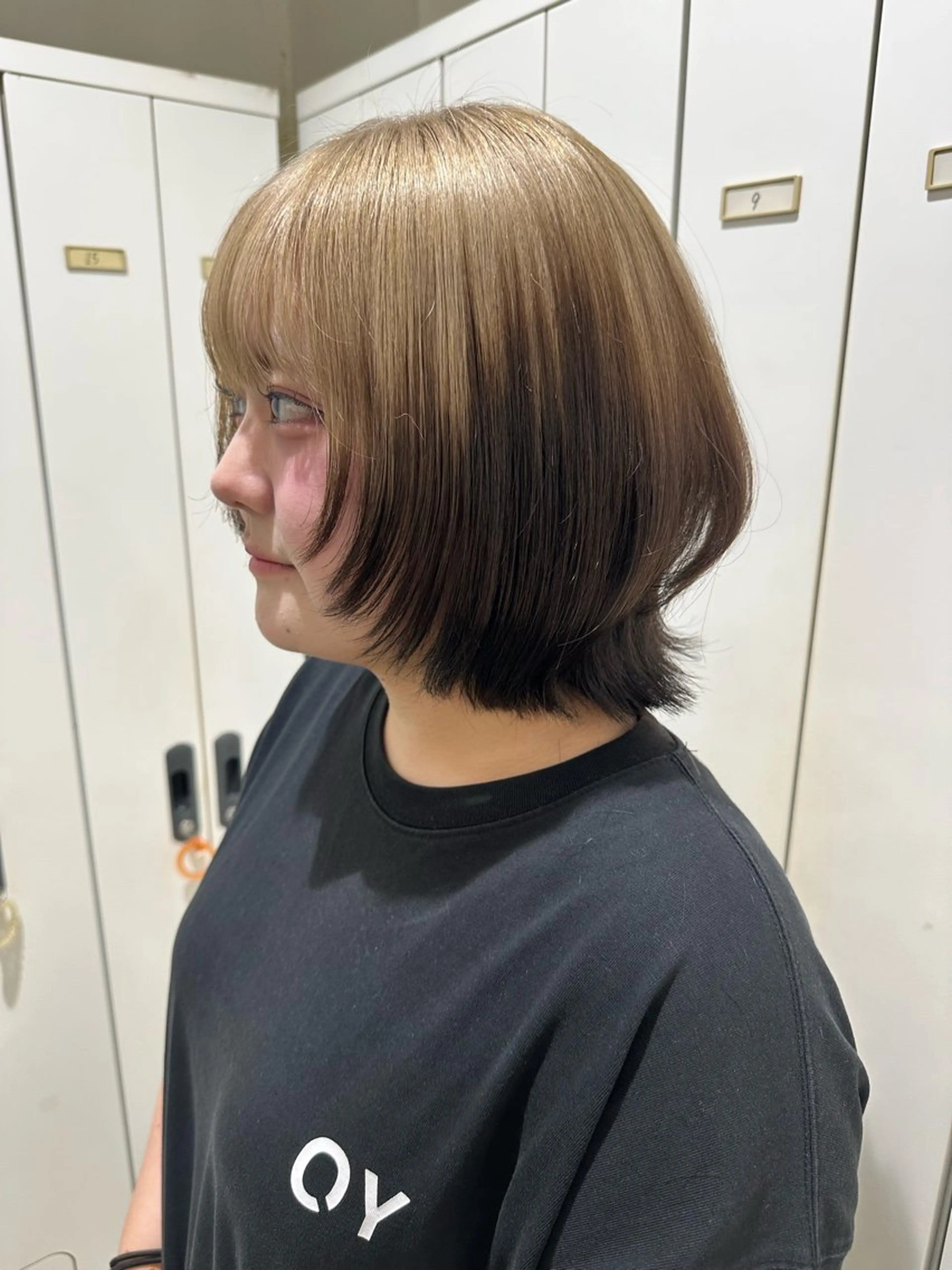 ショート ボブレイヤー ボブ レイヤーカット カット 艶カラー/縮毛矯正/ ブリーチカラー/みなのヘアスタイル