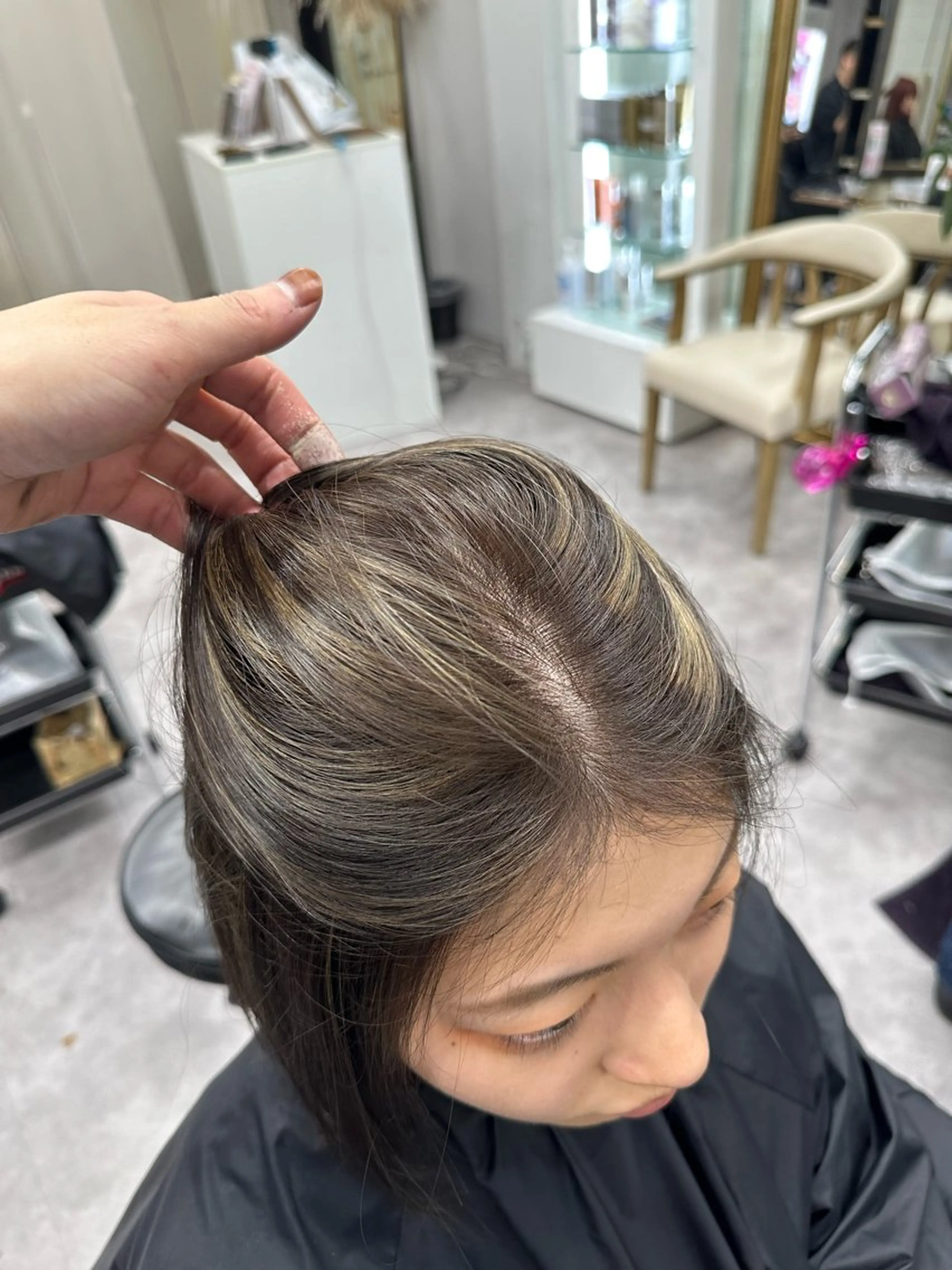 ミディアム カラー ヘアアレンジ カット ヘアカラー トリートメント 久米 治仁のヘアスタイル