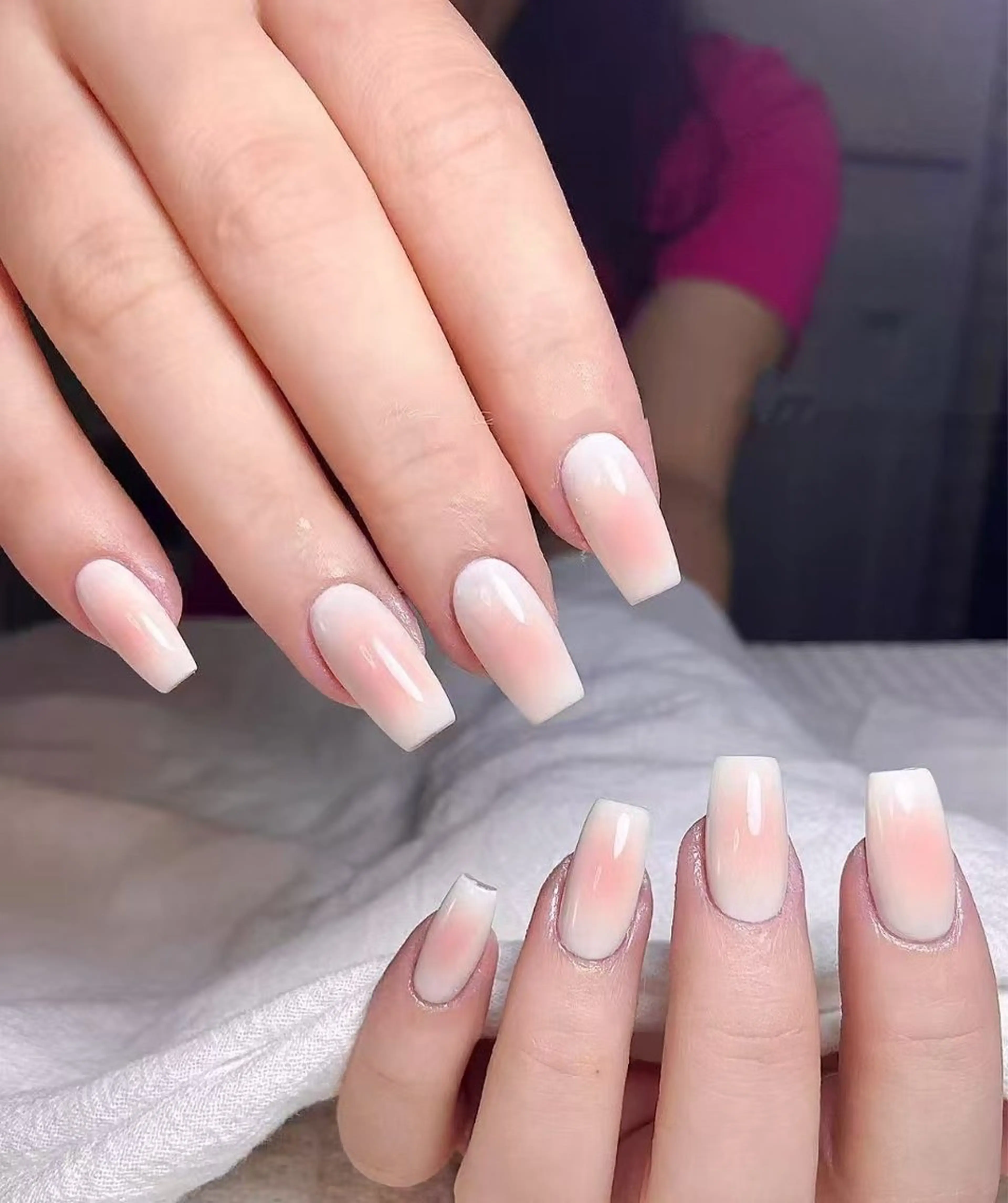 ネイル オーロラネイル フラワーネイル フットネイル フレンチネイル ジェルネイル ハンドネイル 相沢 さやかのネイルデザイン