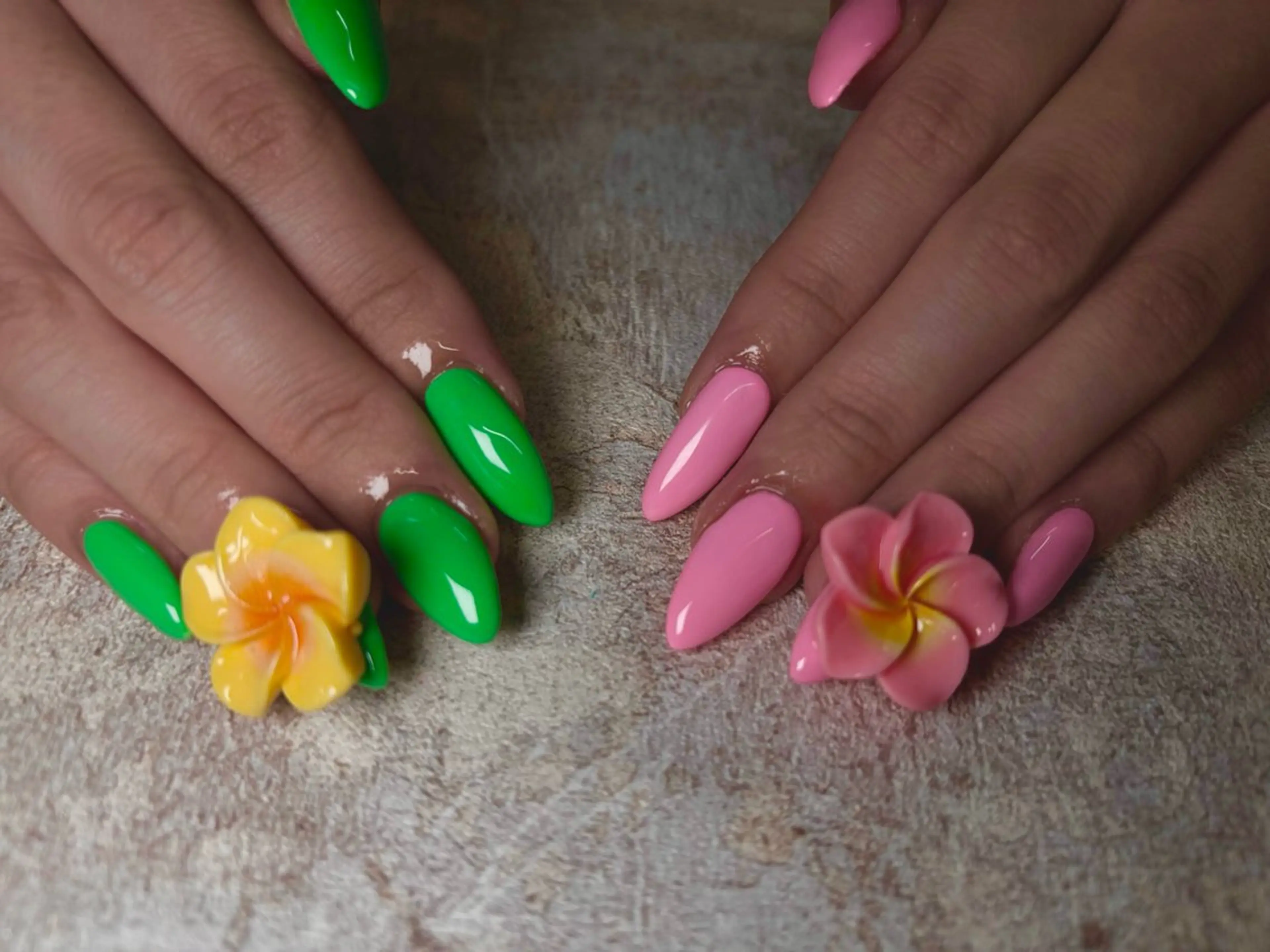 ネイル HaL NaiLのネイルデザイン