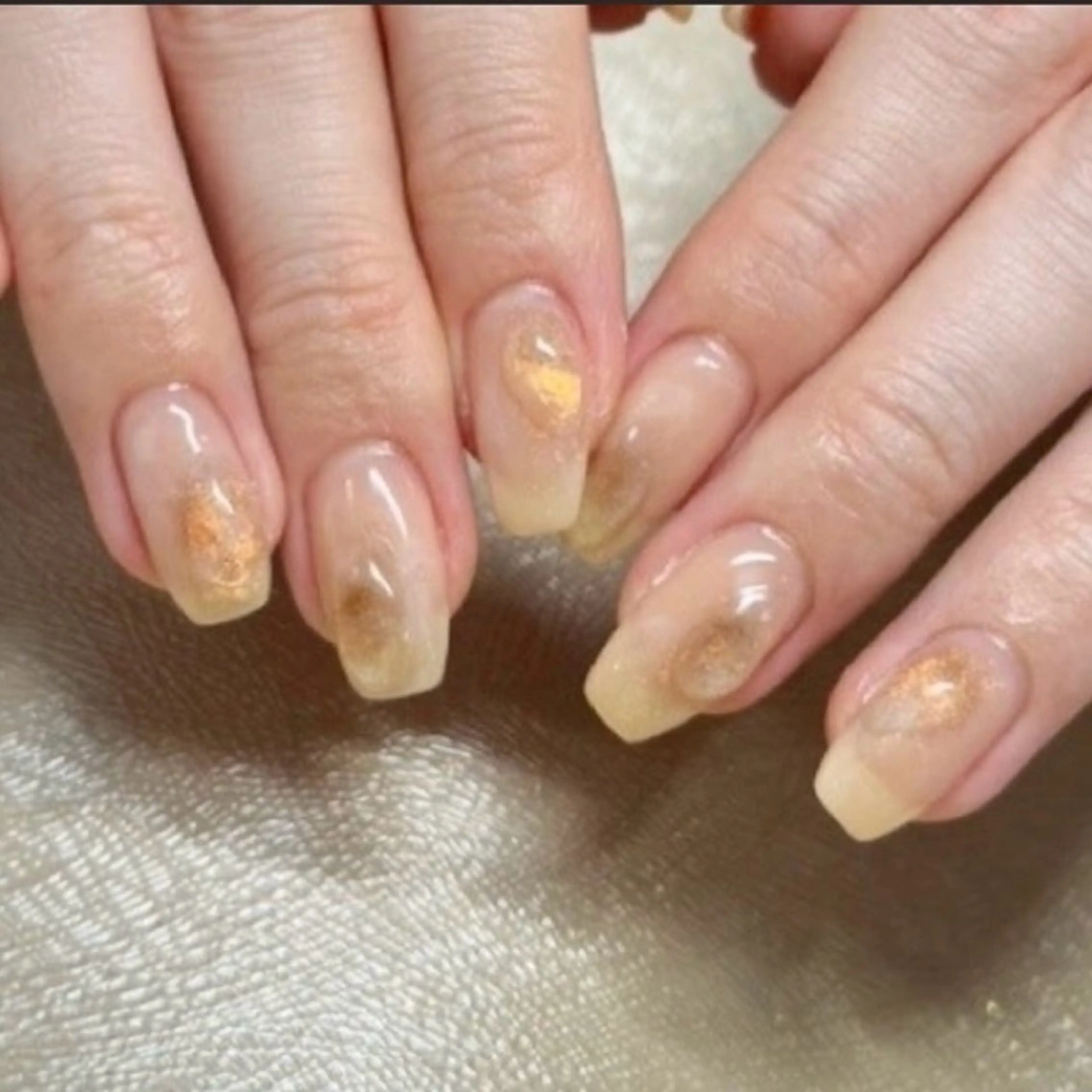 ネイル ニュアンスネイル 💐irisée fleur中居のネイルデザイン