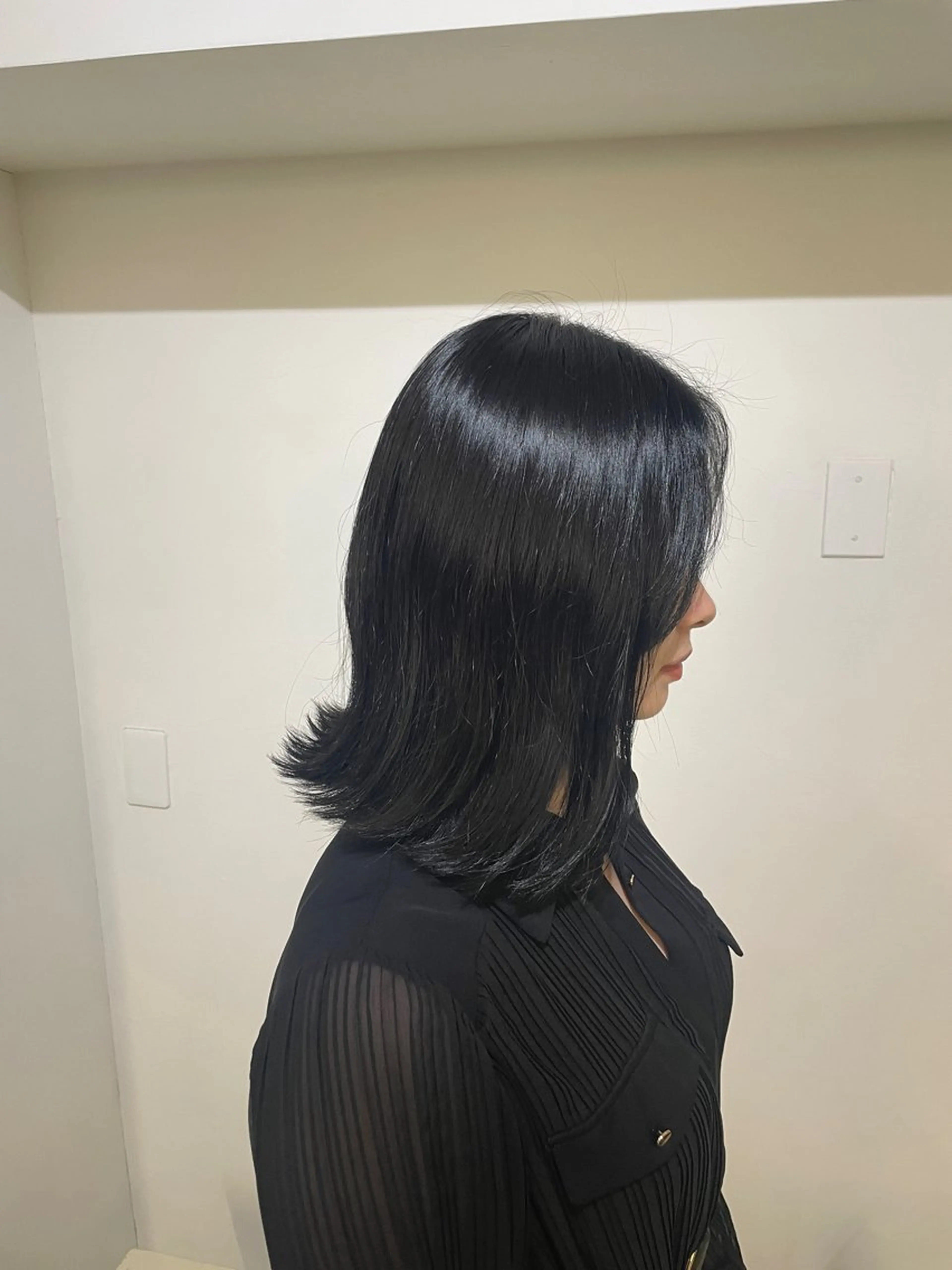 セミロング カラー ブリーチ ダークグレー CARAL【カラル】所属・💐髪質改善 Hカラー💐HIDEのヘアスタイル