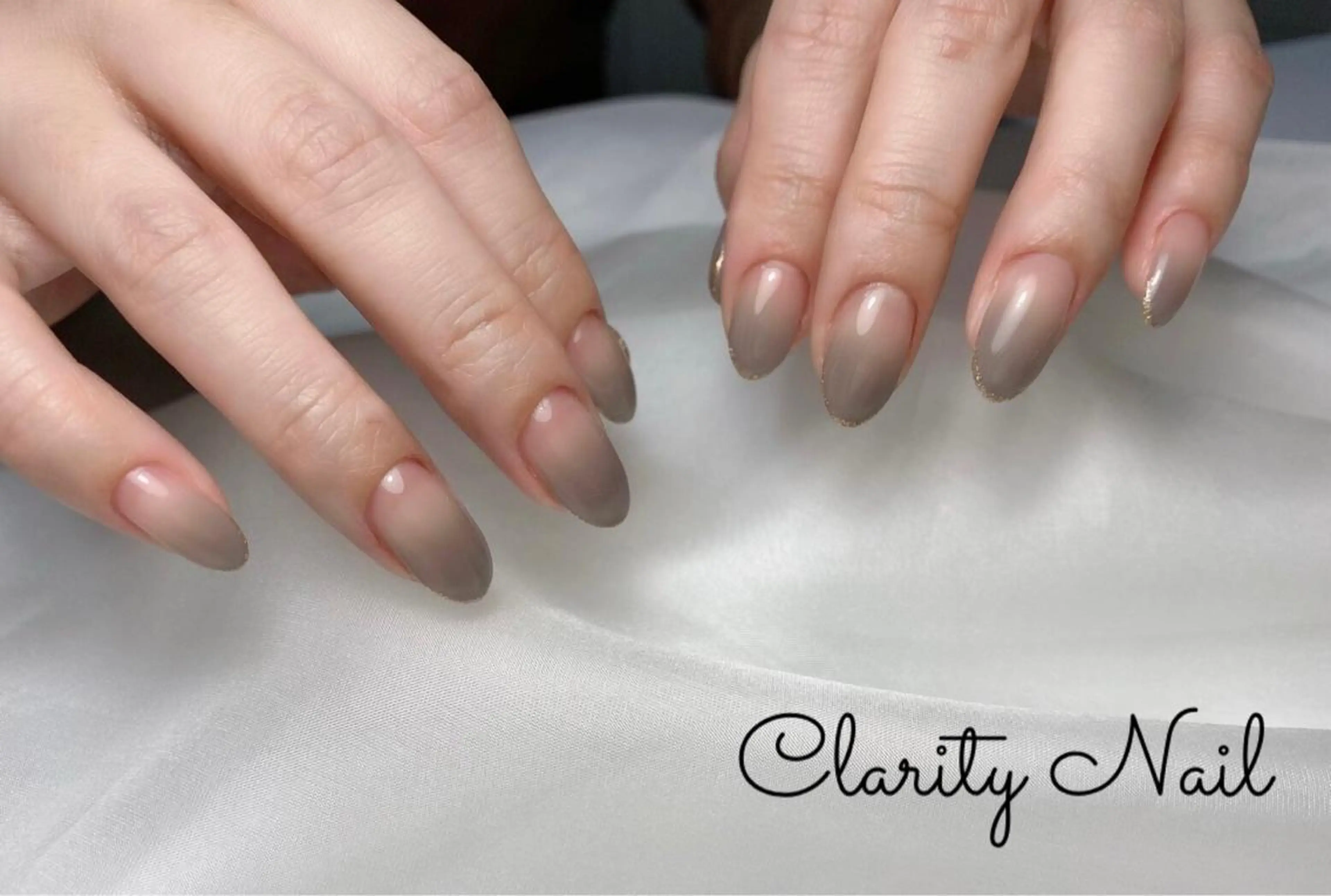 ネイル グラデーション ラメ(グリッター) Clarity Nailのネイルデザイン