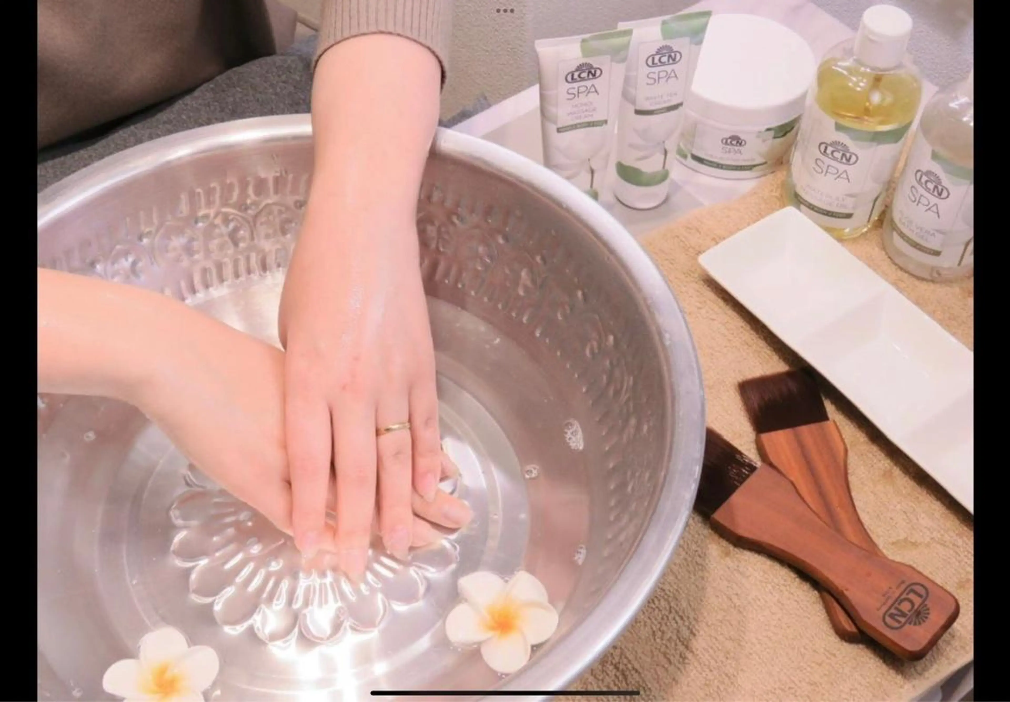 ネイル coconailミユ 🎀のネイルデザイン