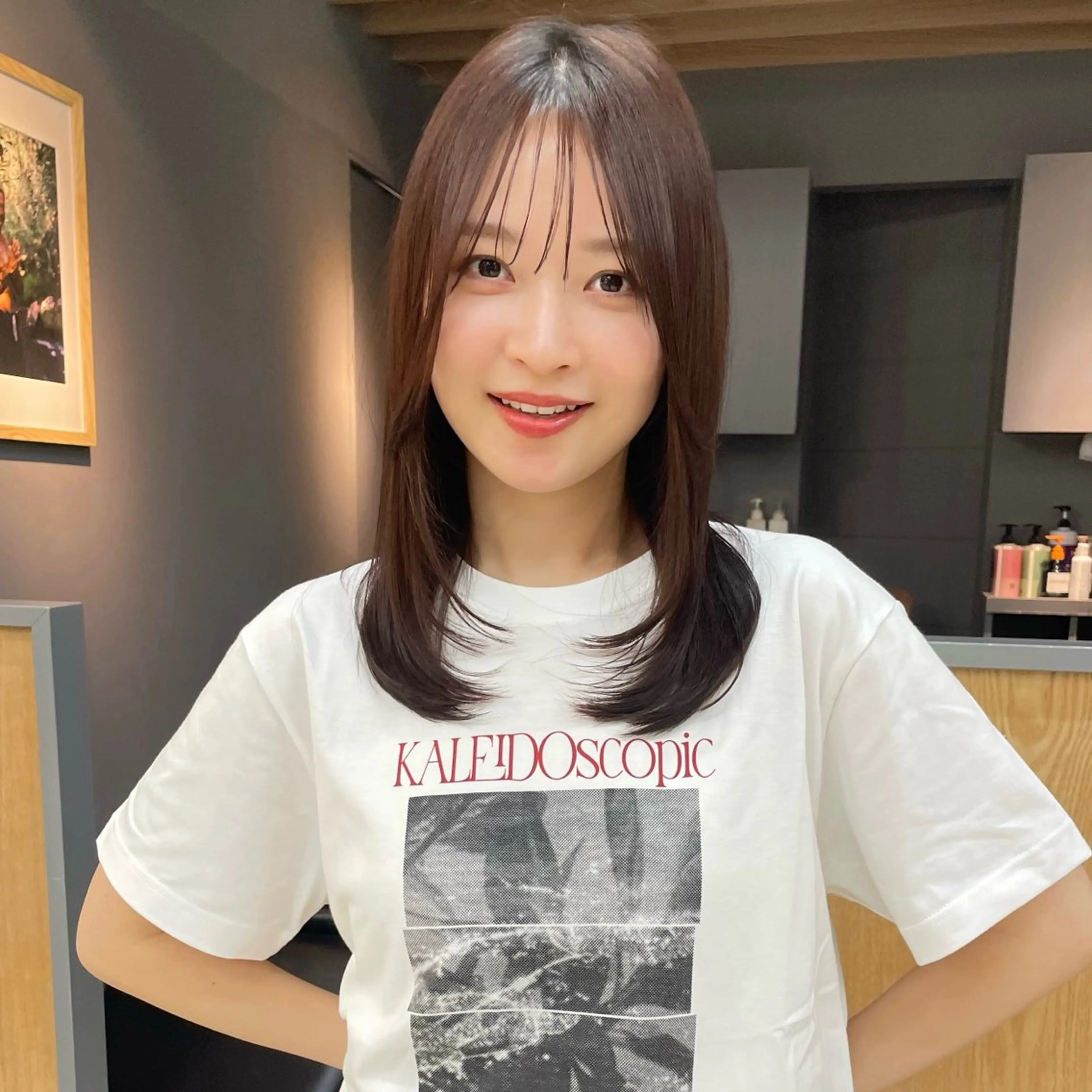 セミロング レイヤーカット カットモデル募集中 🤍harunaのヘアスタイル