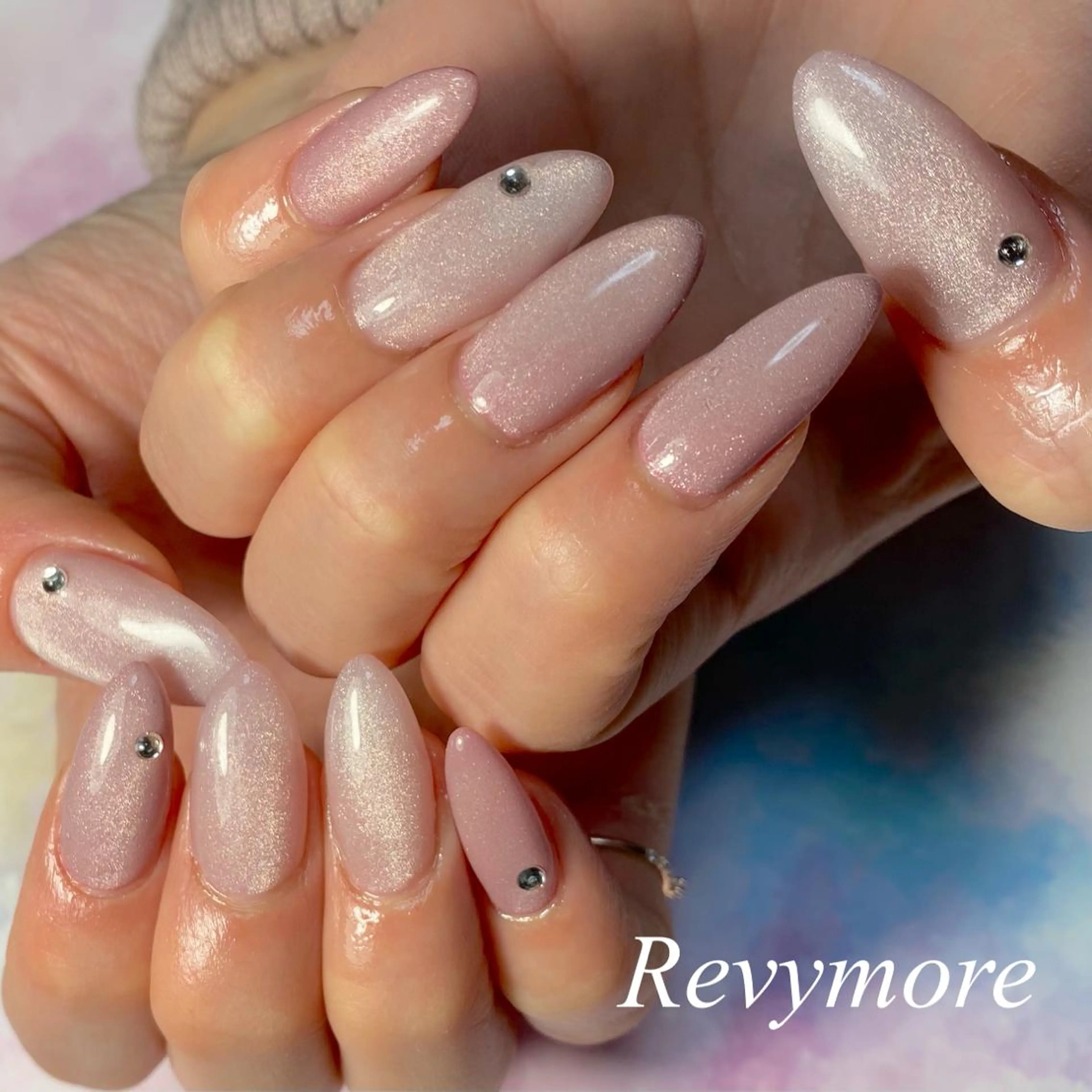 セミロング ネイル ジェルネイル マグネットネイル マグネットワンカラー ニュアンスネイル オフィスネイル nail salon Revymore所属・nail salon Revymoreのネイルデザイン