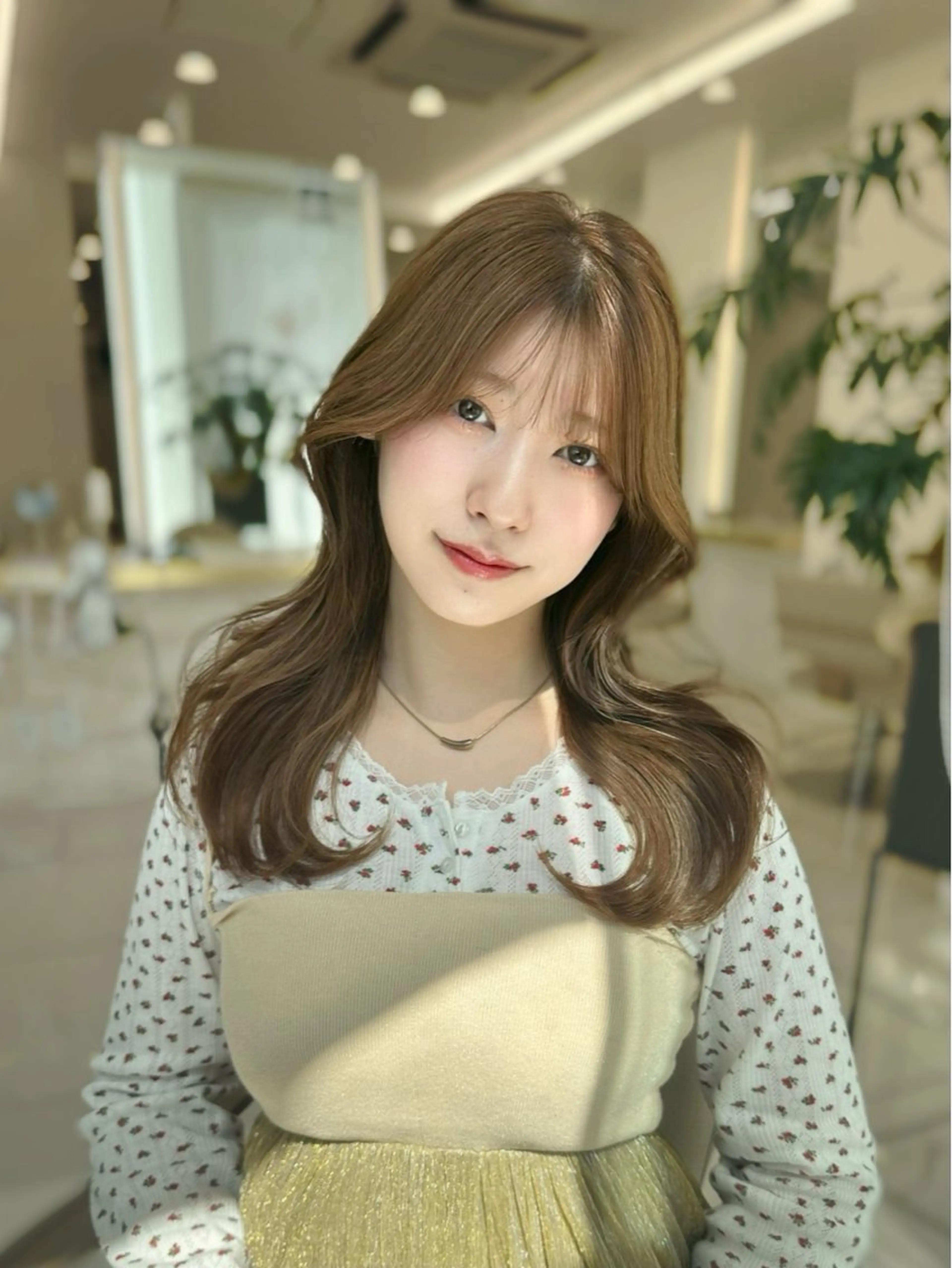 セミロング 森田 真由香のヘアスタイル