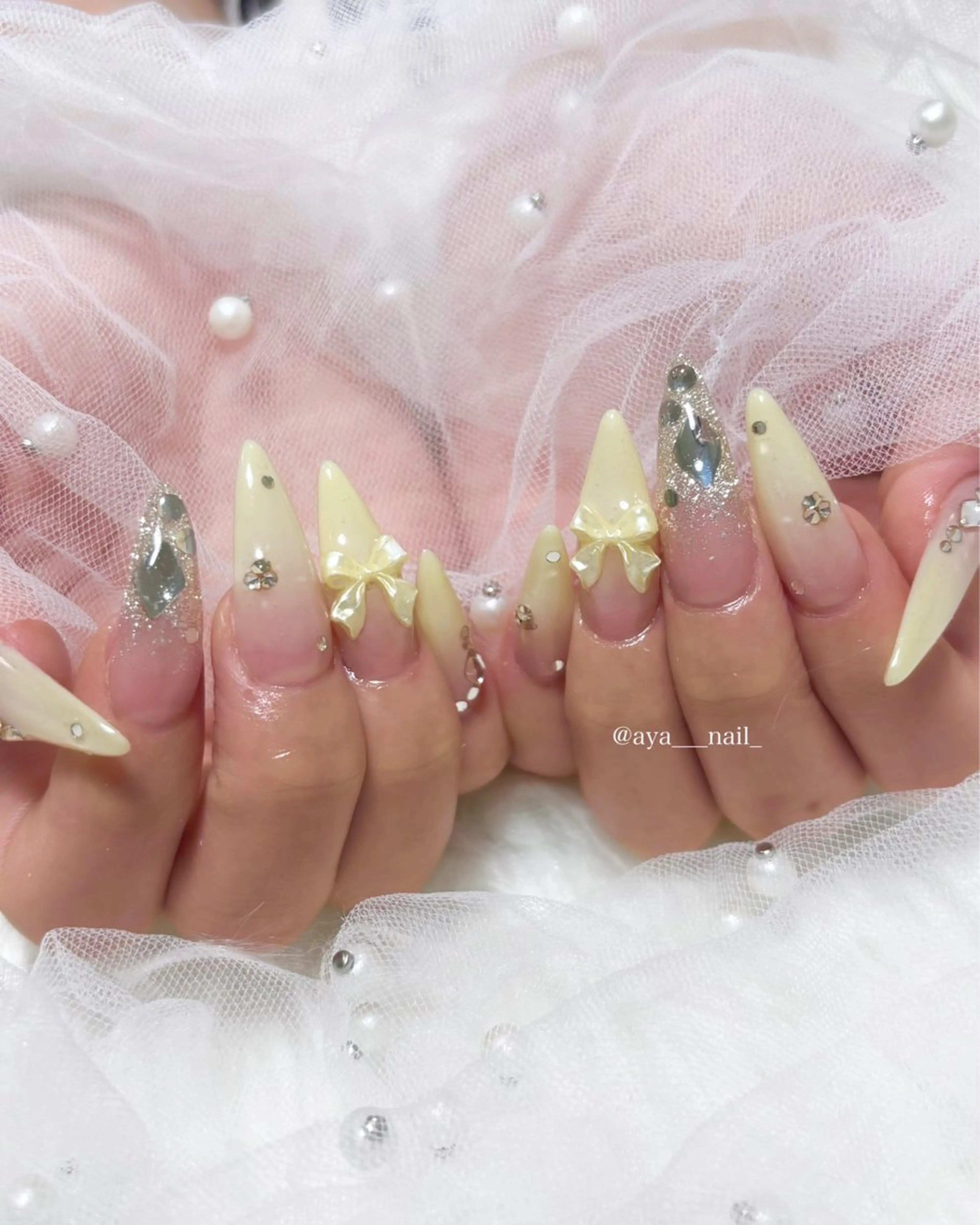 ネイル Roi〈ロワ〉 ayanaのネイルデザイン