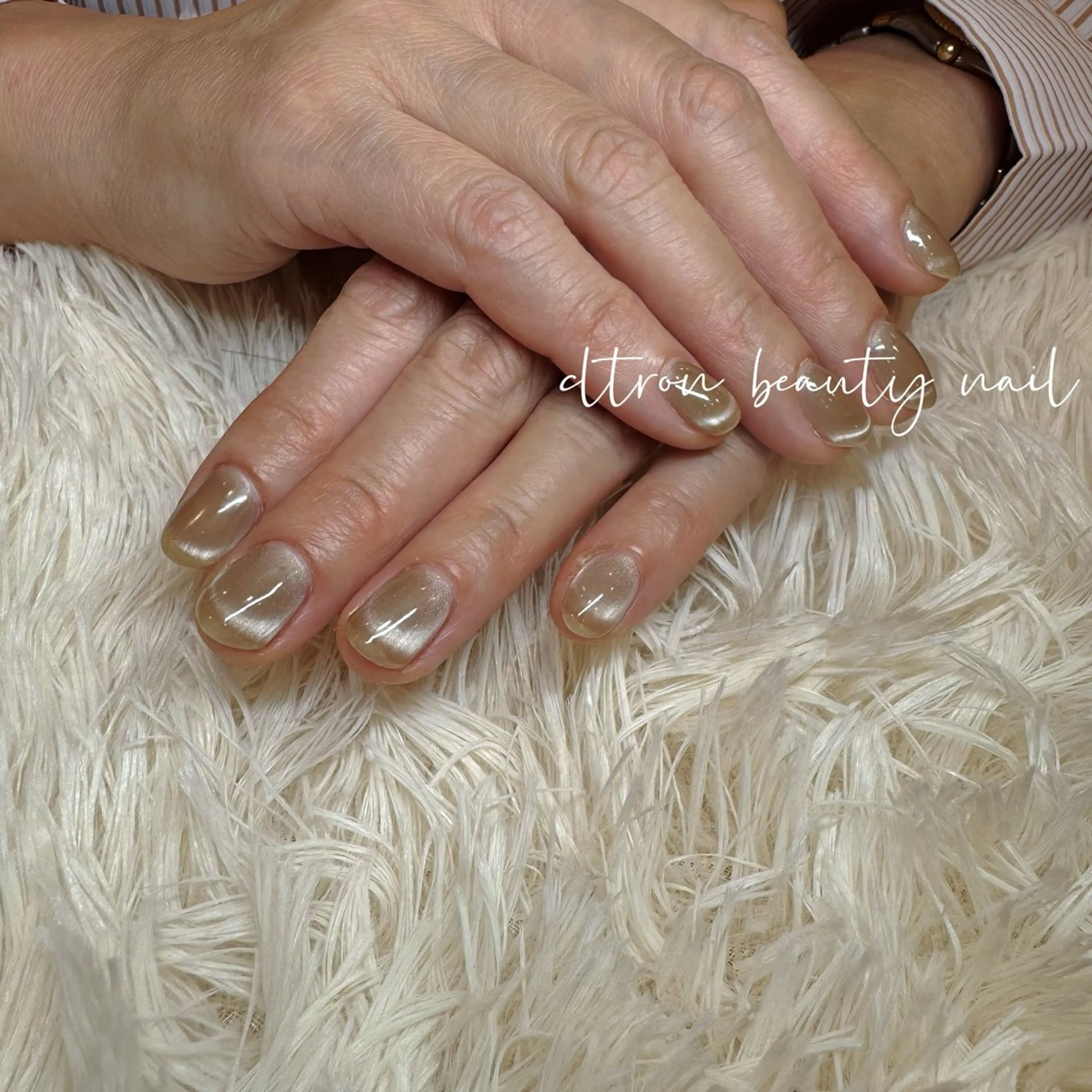 ネイル フレンチネイル マグネットネイル CITRON🍊 MISAのネイルデザイン