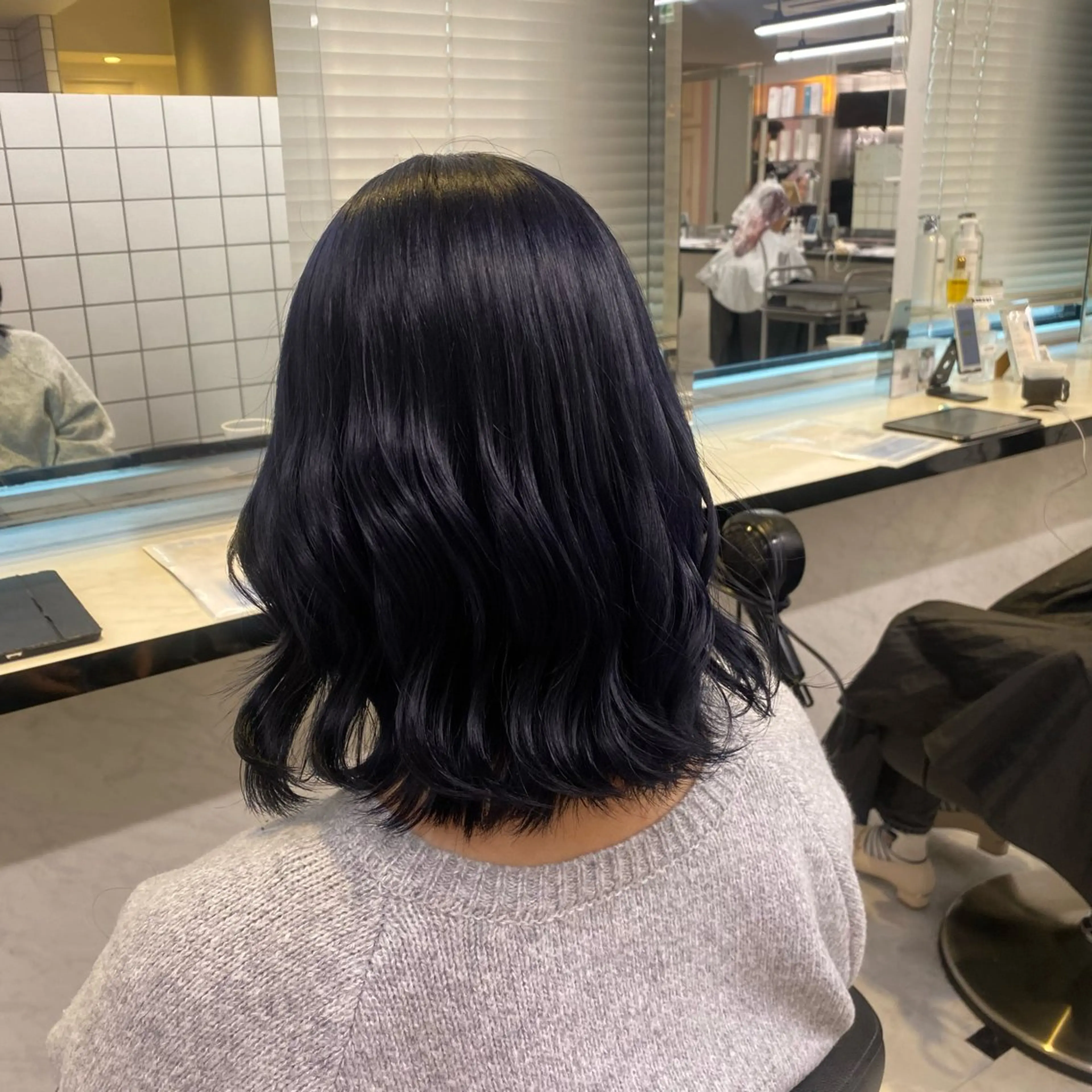 ミディアム カラー 透明感ベージュカラー 🪞上野🪞AIのヘアスタイル