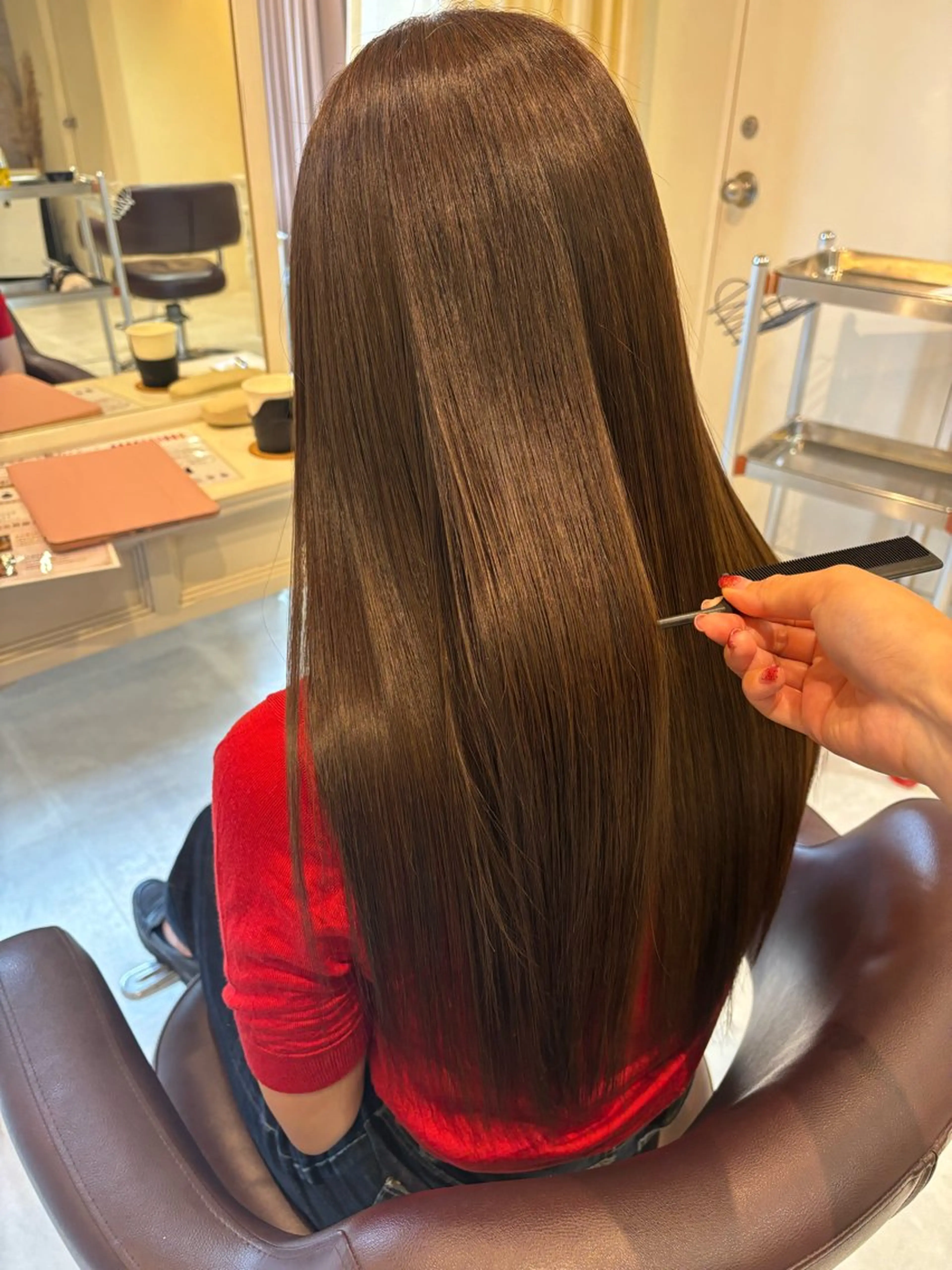 ロング カラー 透明感カラー 髪質改善 カット ヘアカラー トリートメント SALOWIN名古屋栄店所属・Yuuki🌷名古屋 栄 カラー/ボブのヘアスタイル