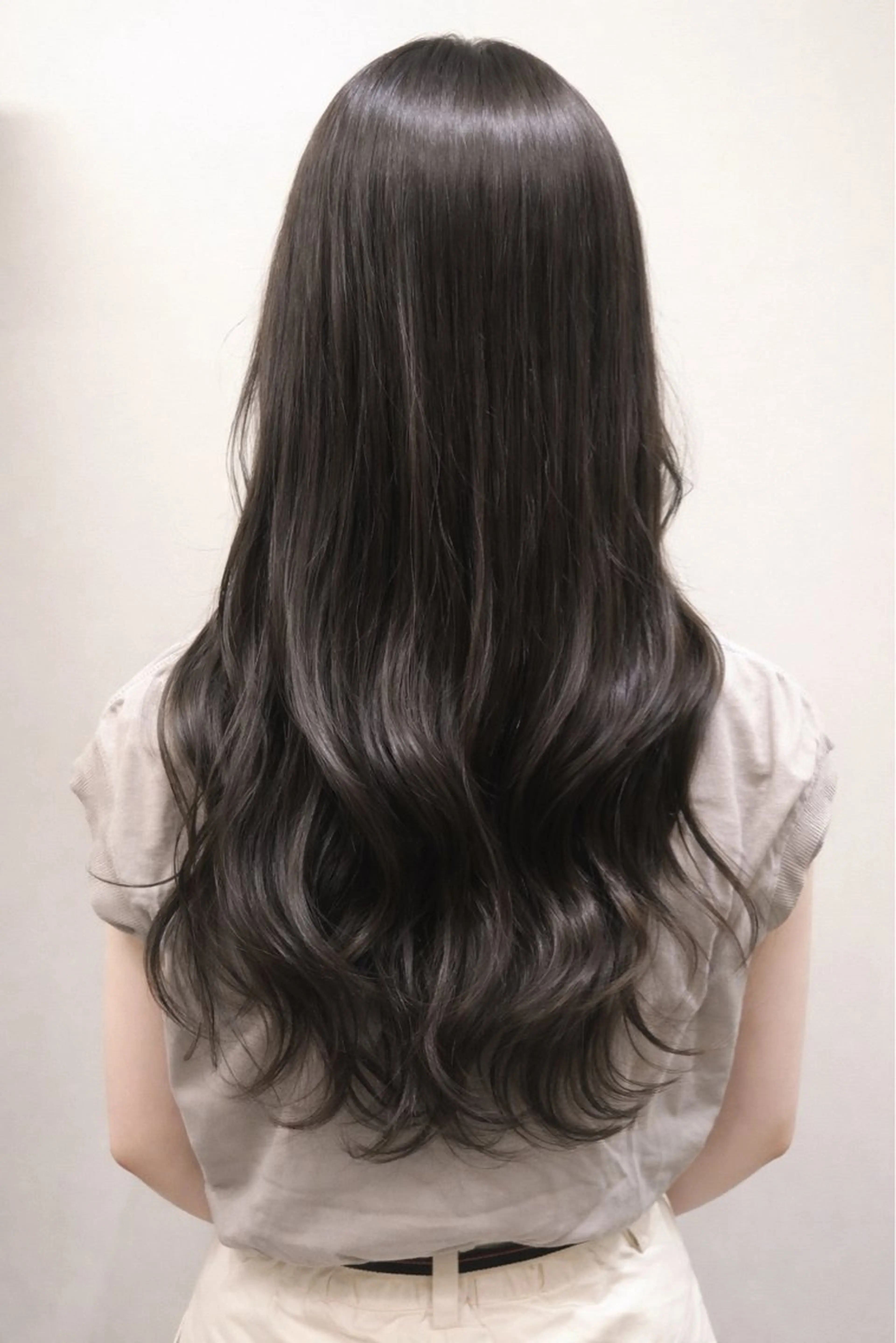 ロング カット ヘアカラー トリートメント EIIR 玉造.のヘアスタイル