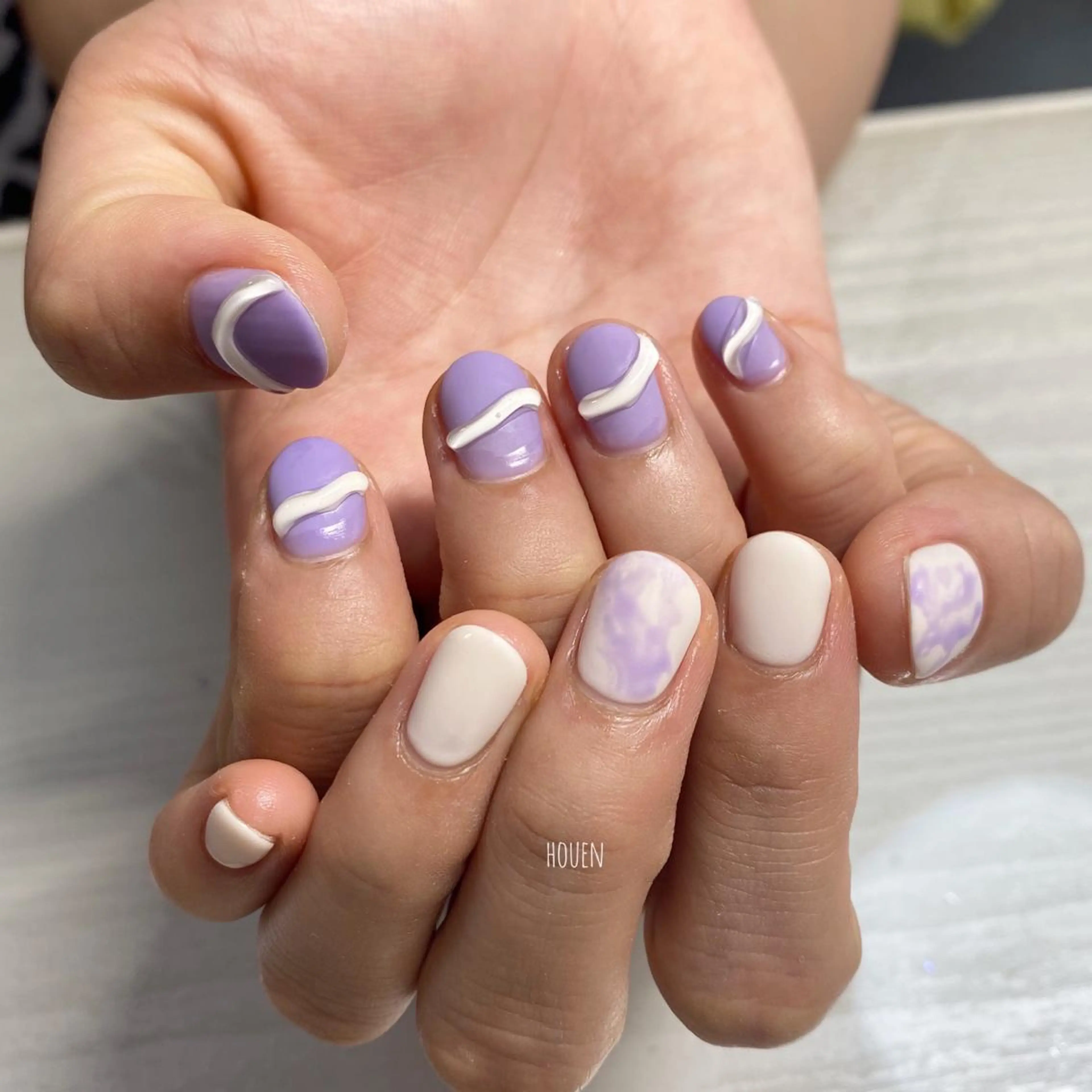 ネイル マットネイル I P'ink nail salon所属・I pinknail 韓国風·持ち込み専門のネイルデザイン