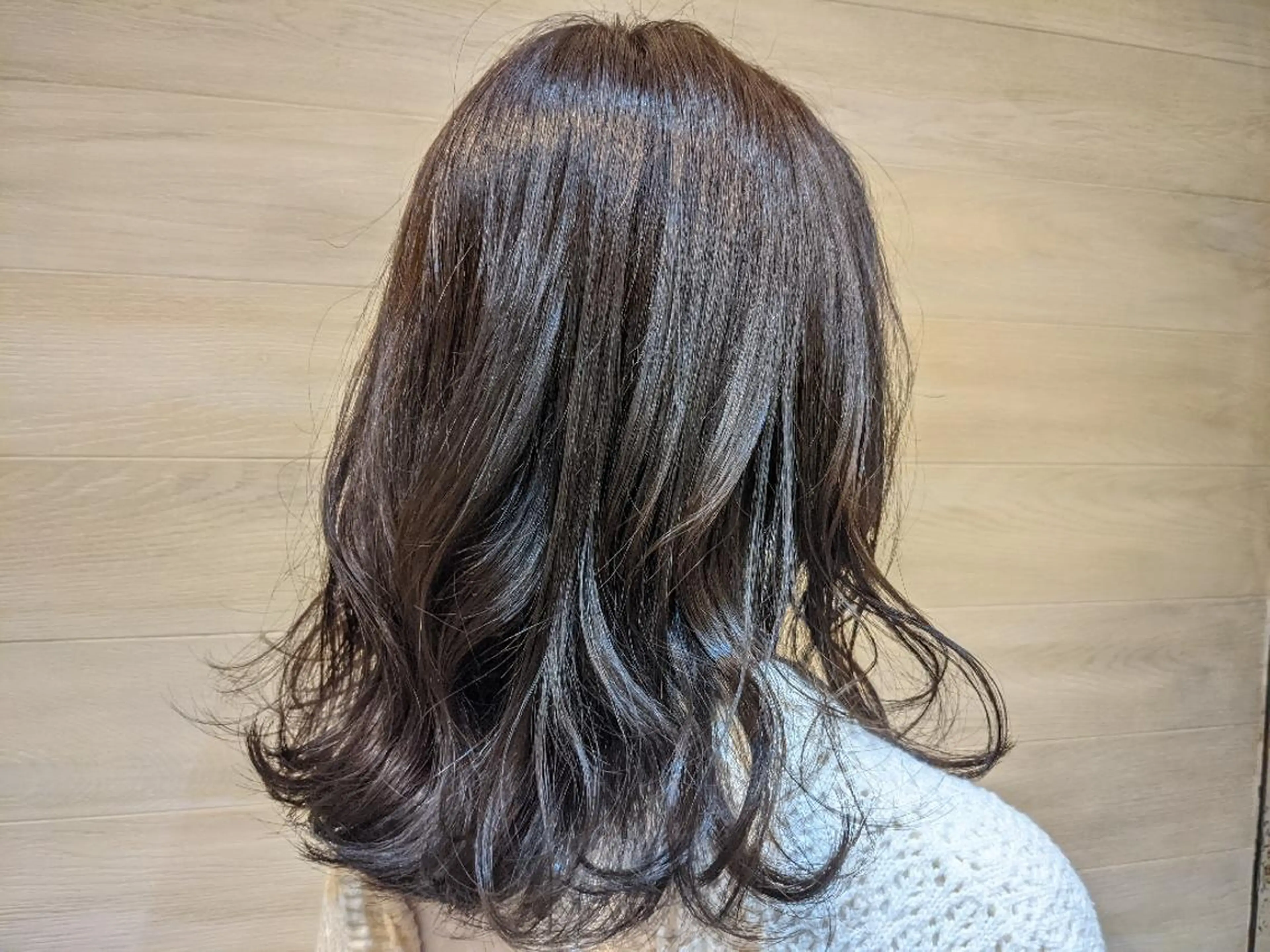 セミロング カラー ベージュカラー オリーブベージュ 🌷お任せOK🌷✨ N°ilducaえりのヘアスタイル