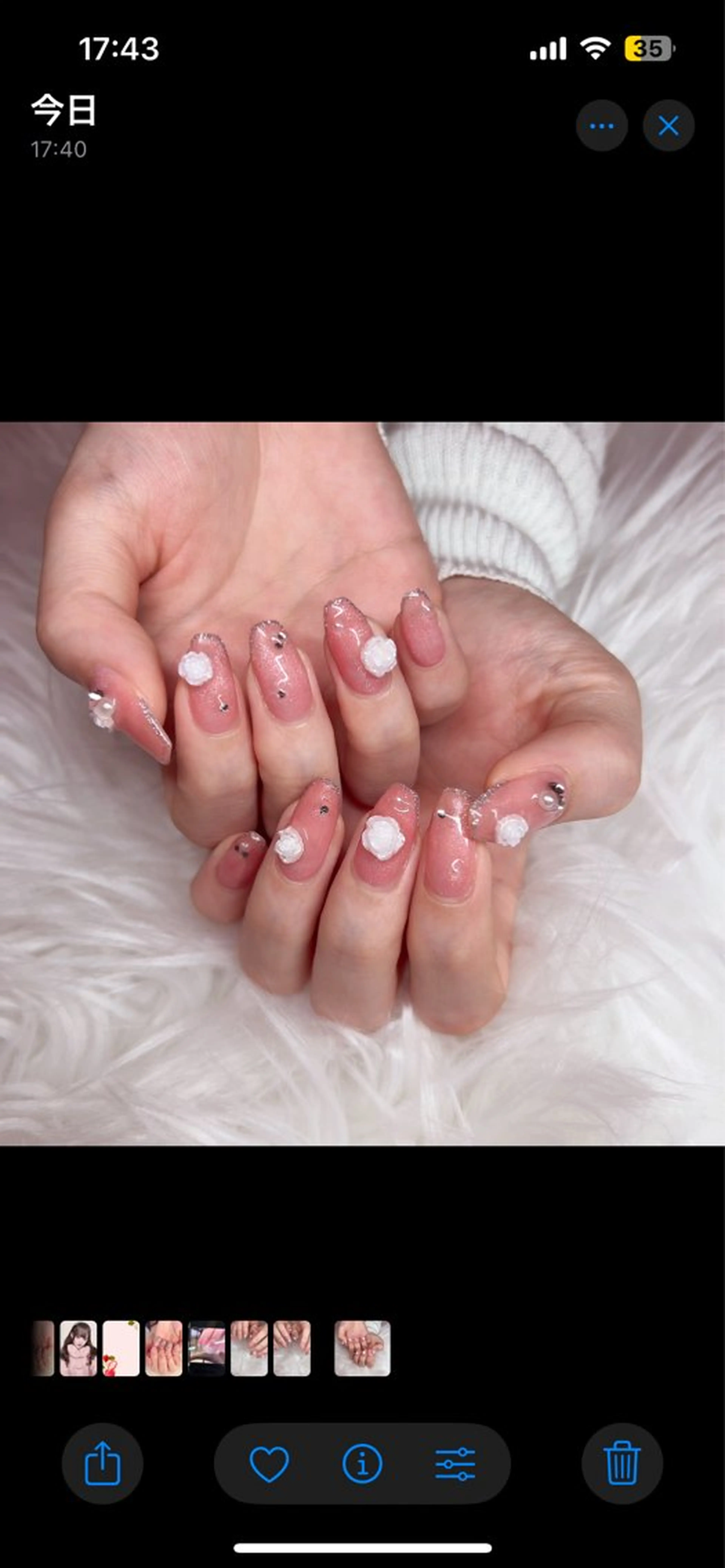 ネイル アートネイル HENECY🍓 momokaのネイルデザイン