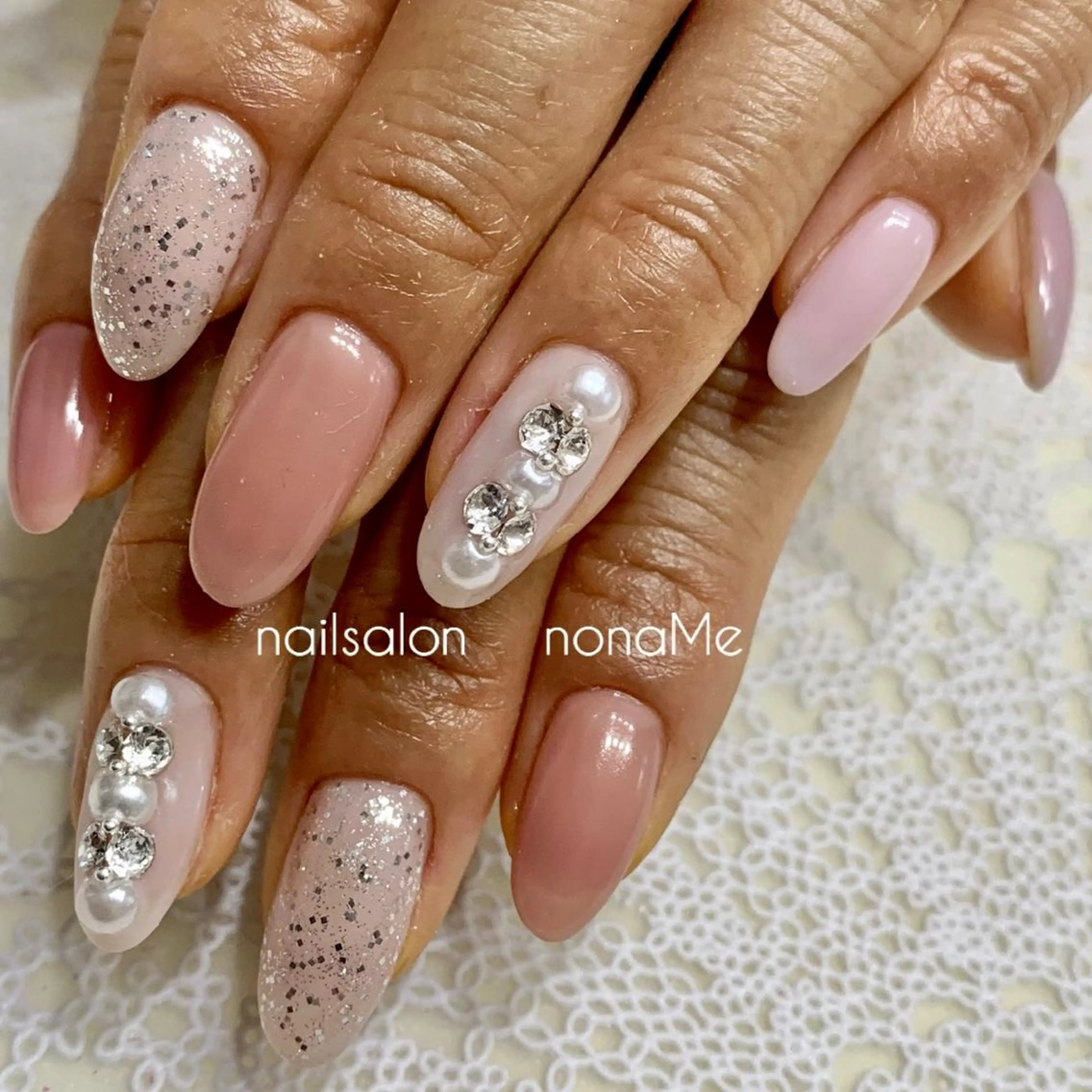 ネイル アートネイル ゴージャス シンプルネイル ストーンネイル nonaMe 森のネイルデザイン