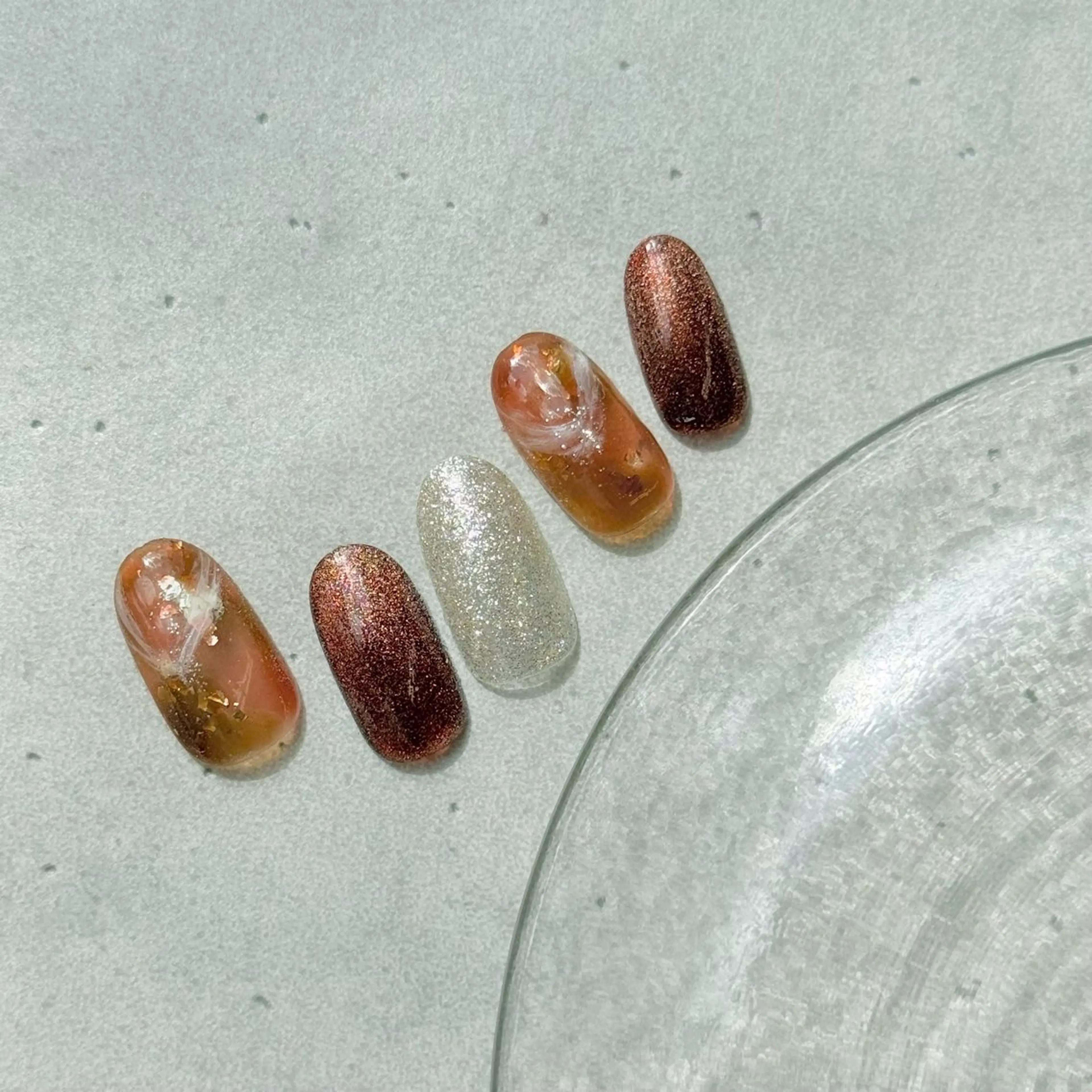 ミディアム MAXKELLY KAORIのネイルデザイン