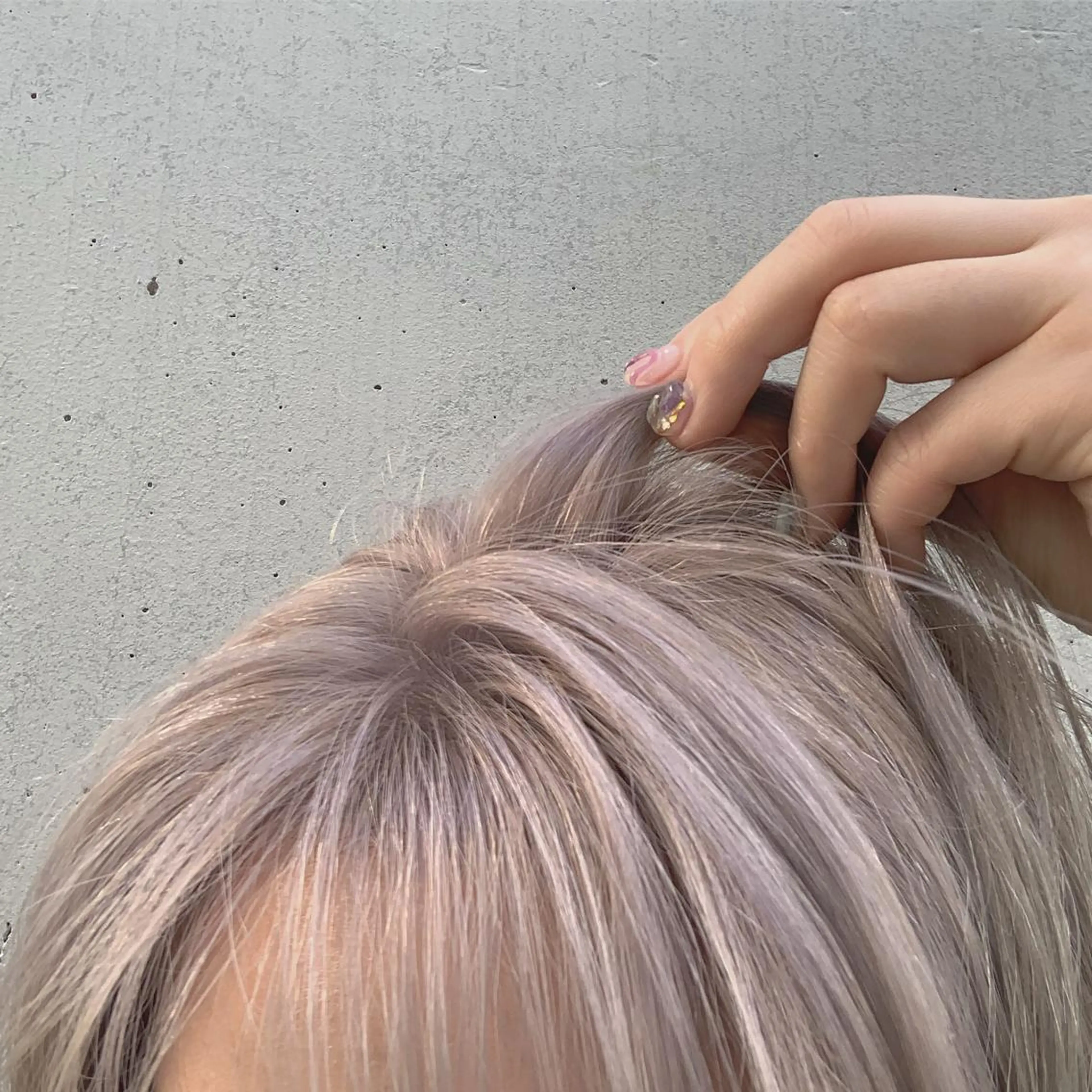 セミロング カラー ヘアカラー 顔周りレイヤー 🎀マリノのヘアスタイル