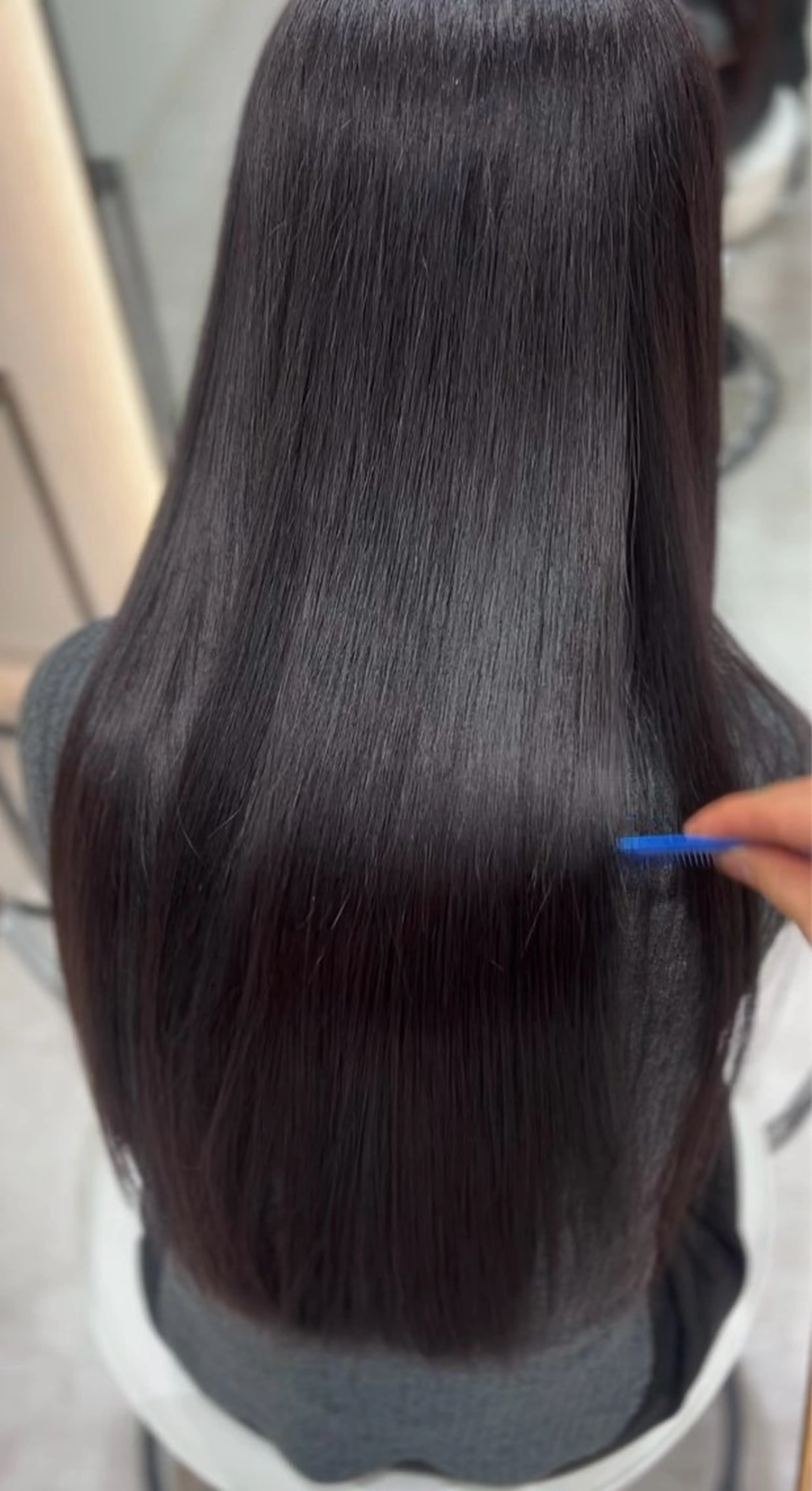 カラー 🩶レイヤー/艶髪/ 顔周り/韓国風/輝士のヘアスタイル