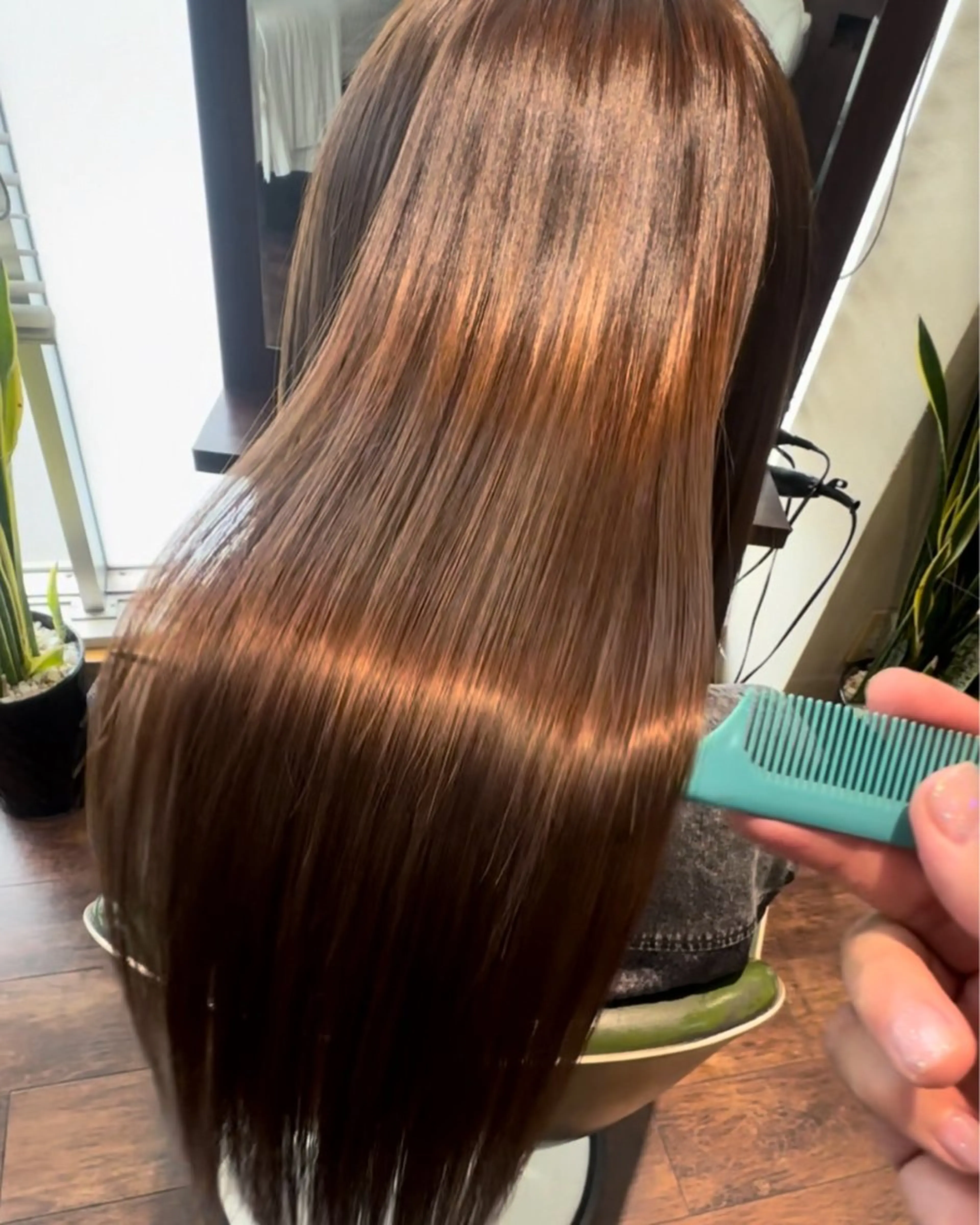 ロング カラー ヘアカラー Largo所属・広中 裕一のマツエク・マツパデザイン