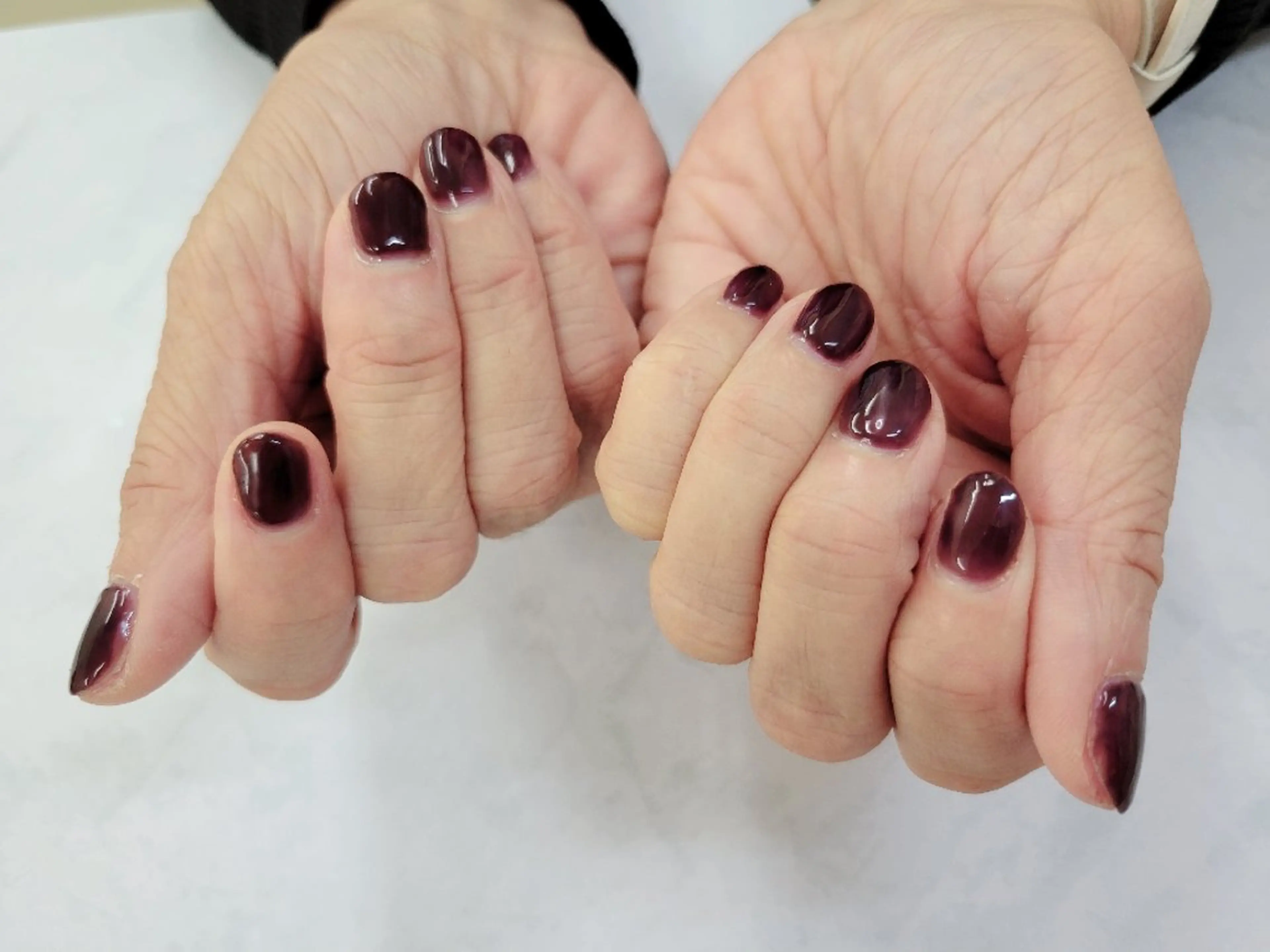 ネイル ブラウン パープル アンビアンテ浦和店所属・アンビアンテ 🐰 大山のネイルデザイン