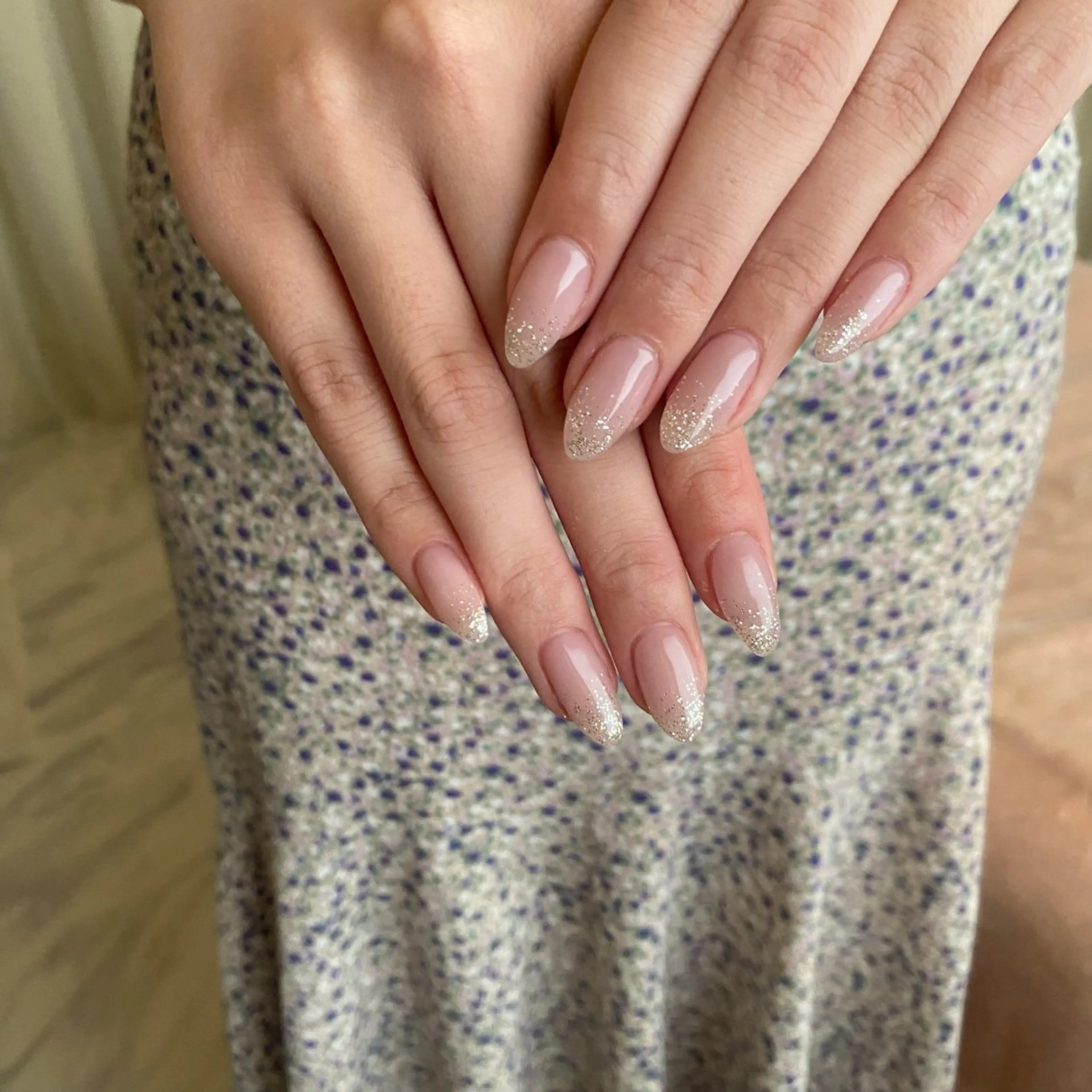 グラデーションネイル♡(オフ込み)キラキラ大人かわいグラデ◎ラメ、ホロOK♪の写真