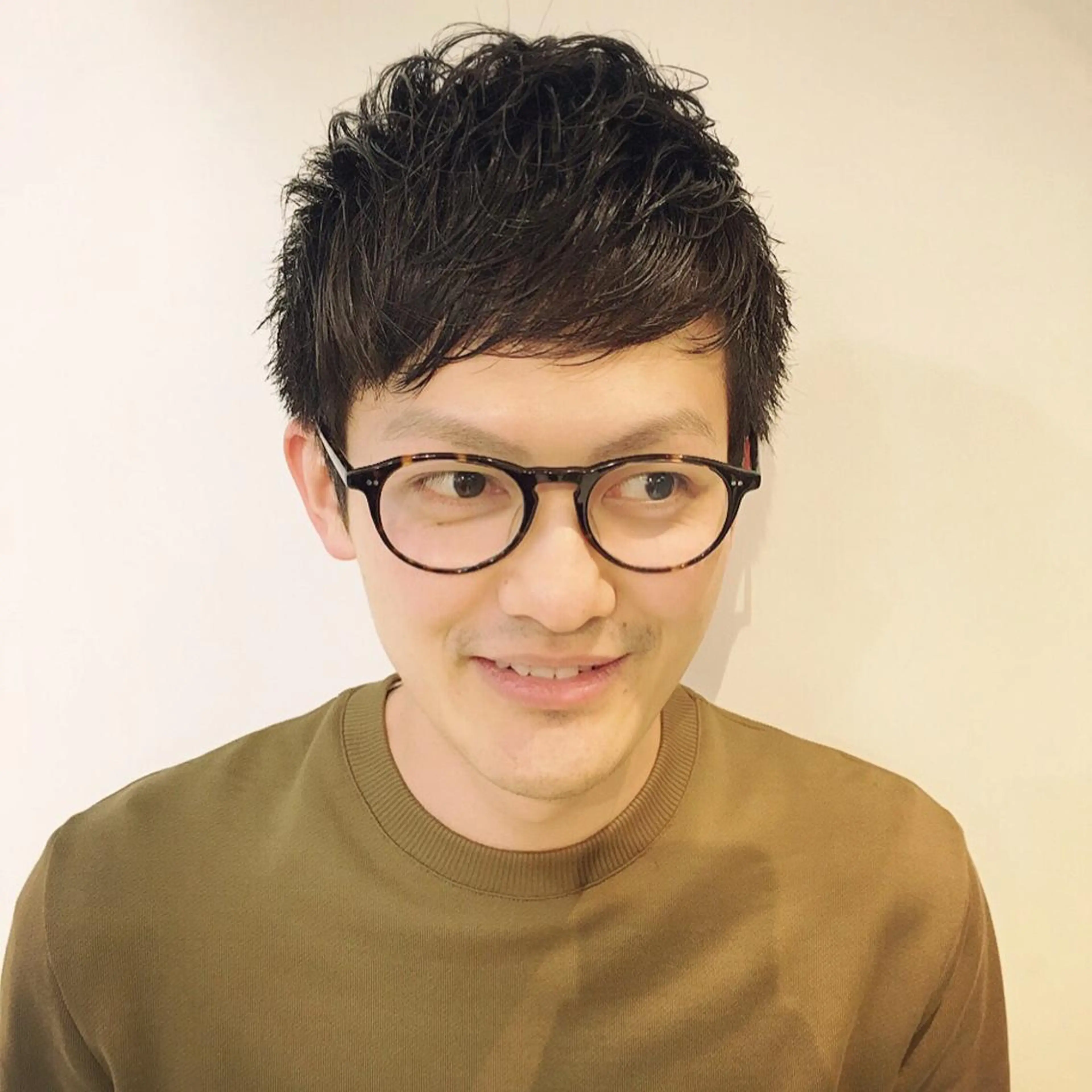 ショート カラー パーマ メンズ Lolonois池田 代表 鍜治本颯太のヘアスタイル