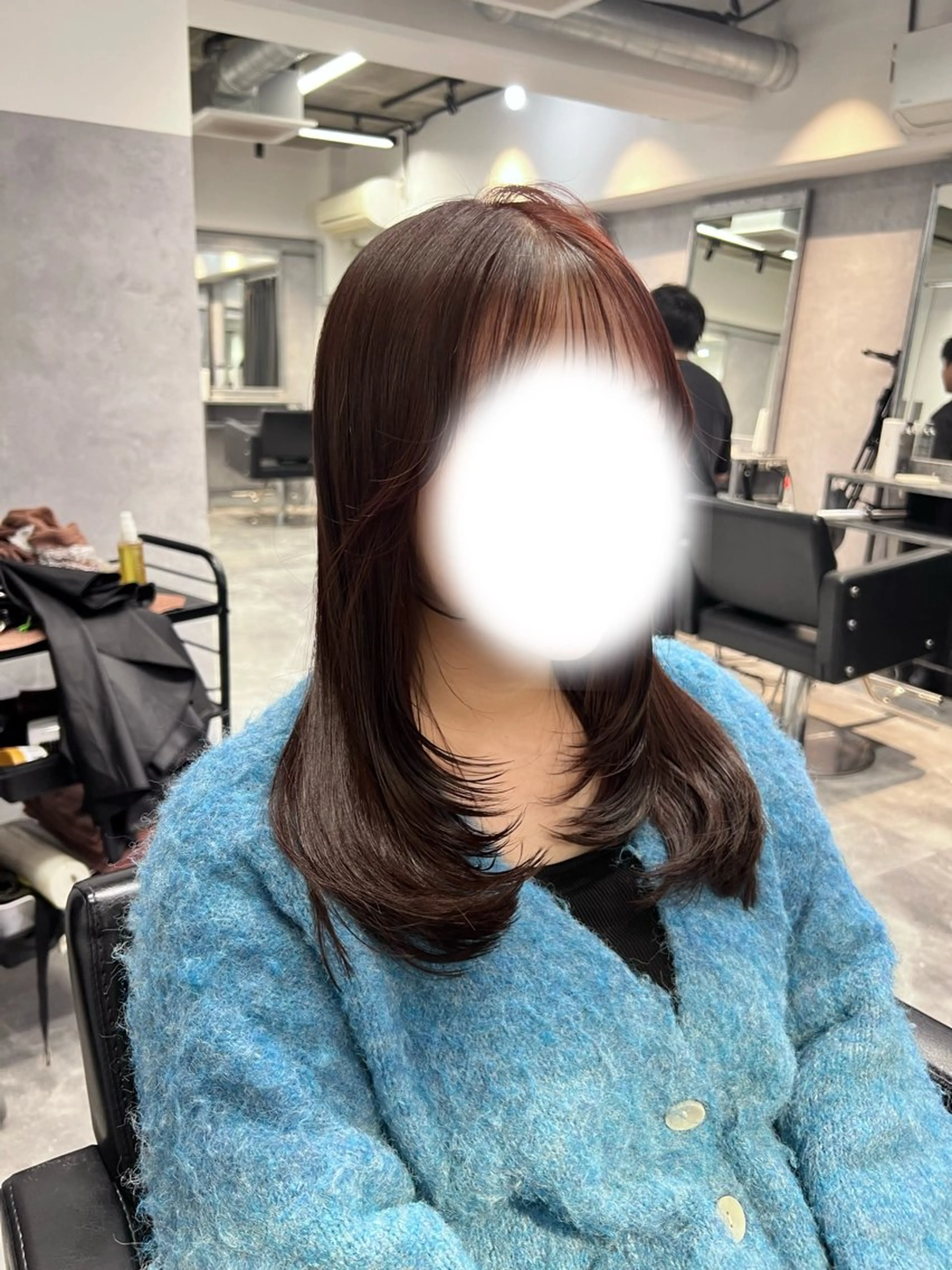 ミディアム カラー 黒髪 ブリーチ 透明感カラー 顔周りカット レイヤーカット カット ヘアカラー TOMONA👑 GiseL梅田店のヘアスタイル