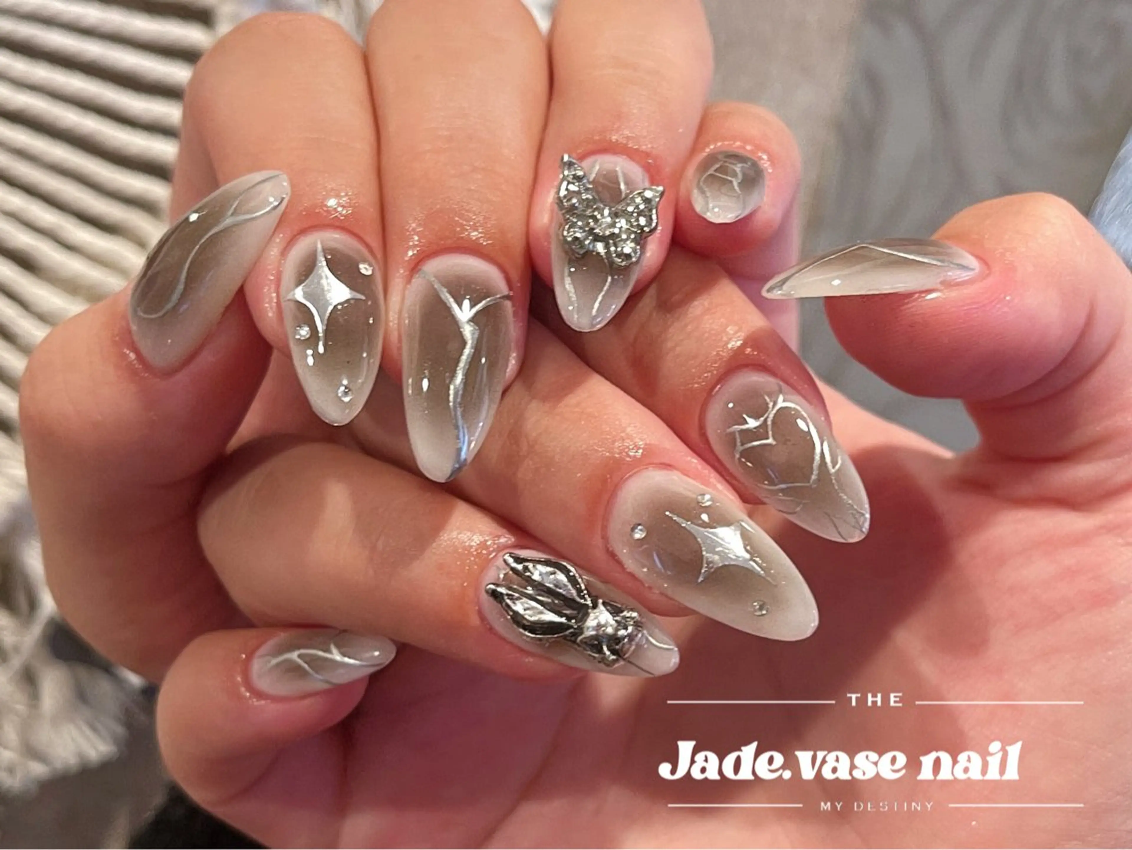 ネイル ハンドネイル ハンドケア ✰Jade.vase 銀座一丁目・東銀座のネイルデザイン