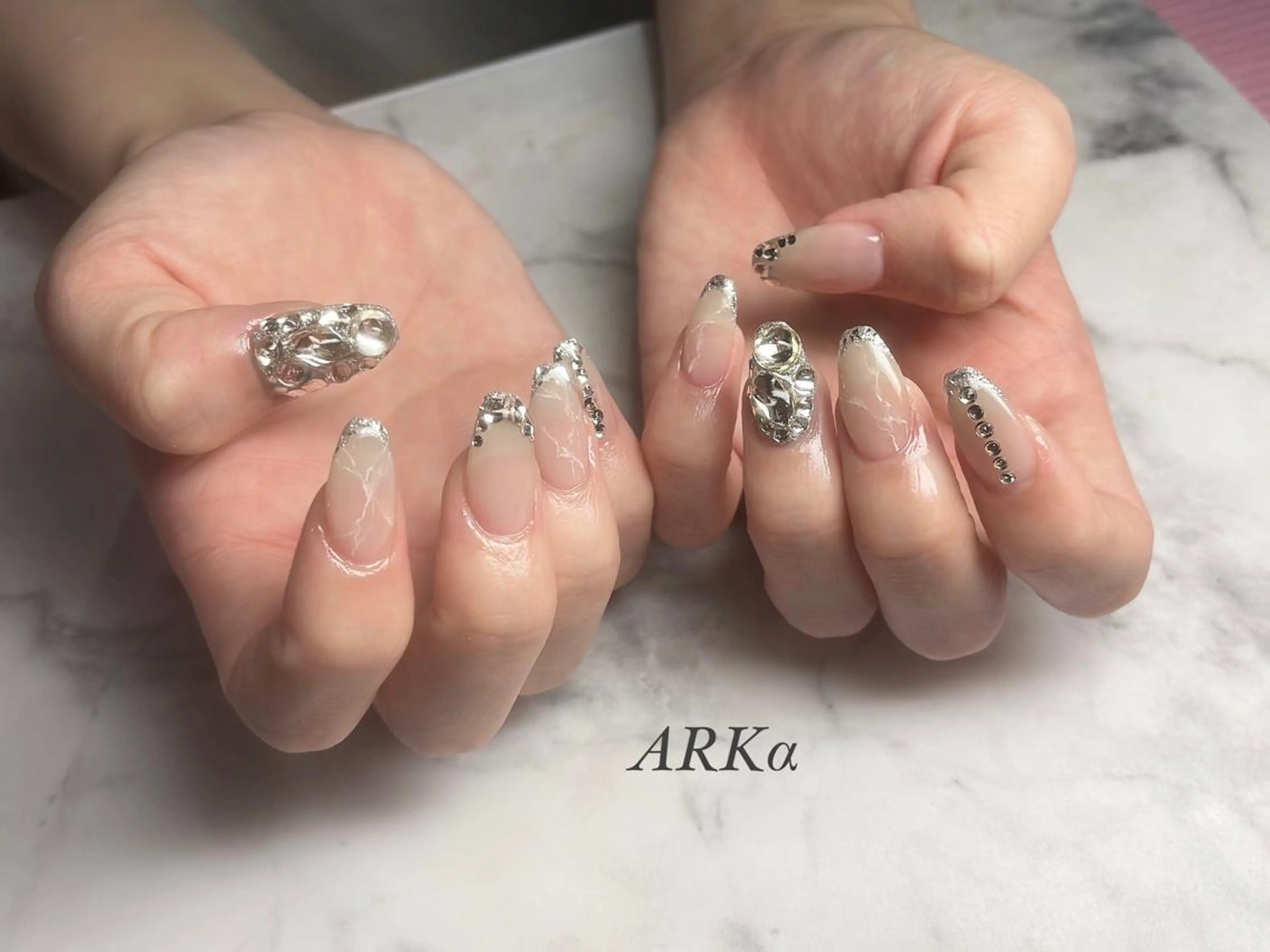 【スカルプオフなし】スカルプ10本+ハンドやり放題💅の写真