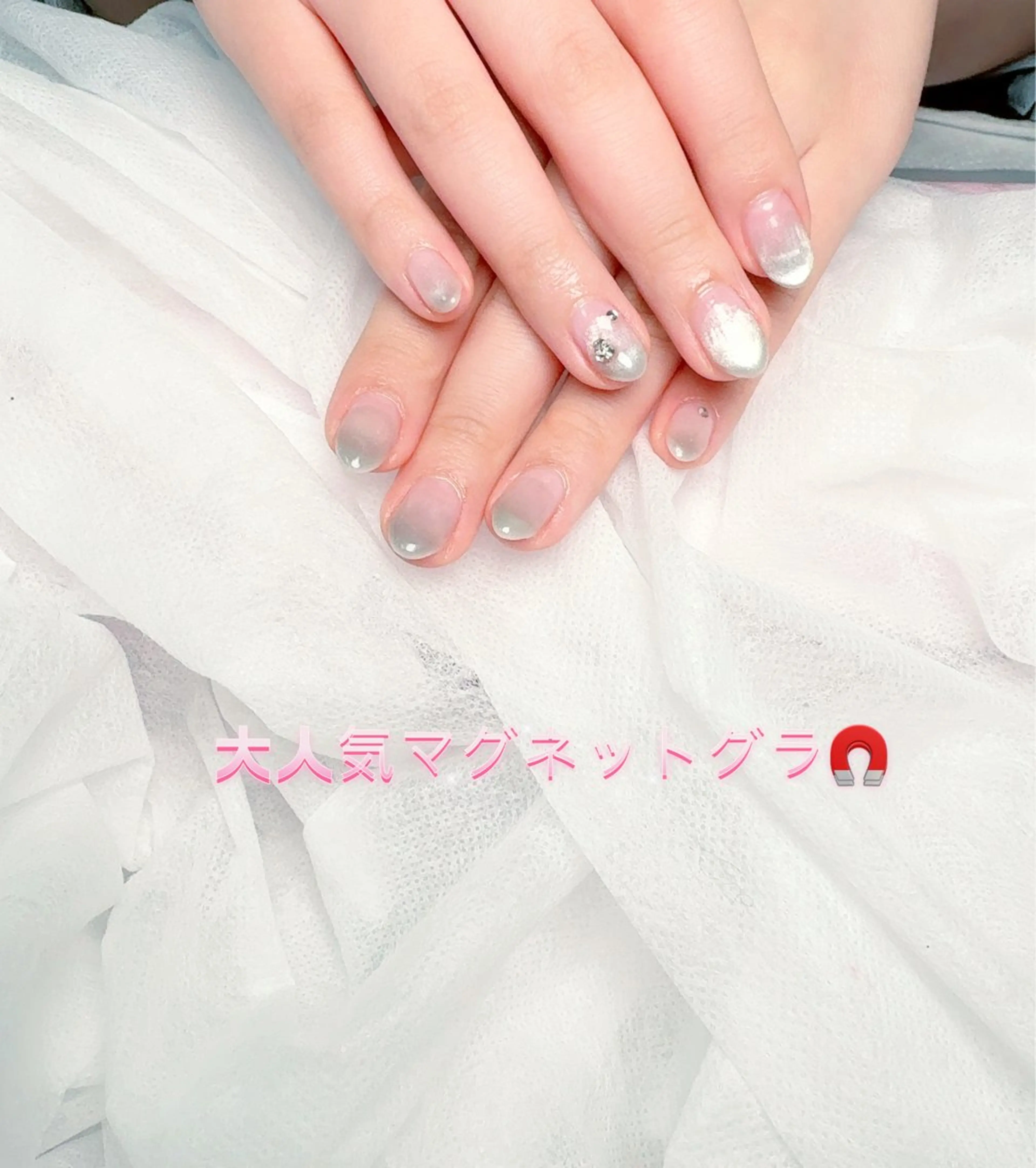 ネイル pink ladyサロン所属・べ にのネイルデザイン