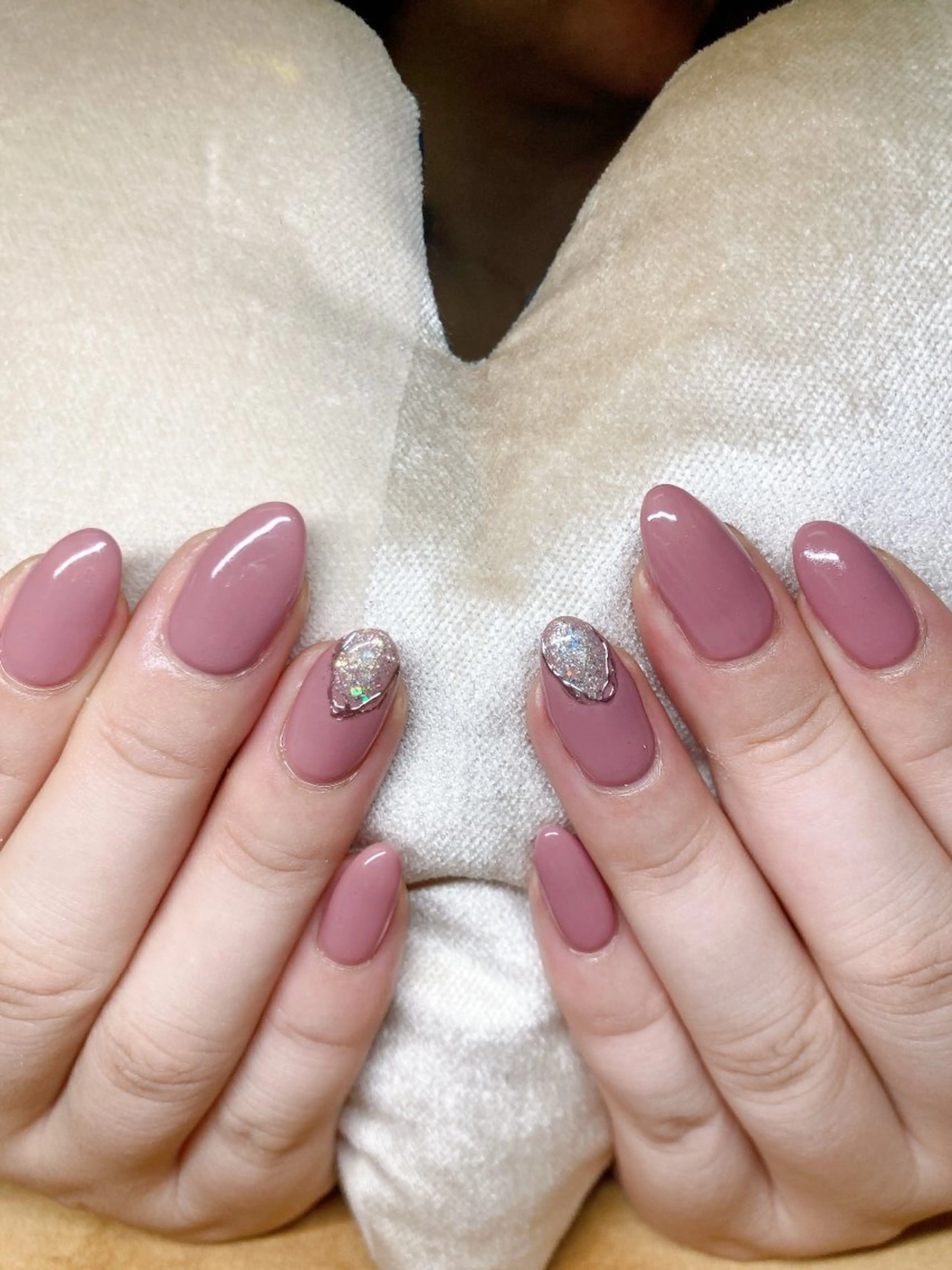 ネイル ECLAT エクラ所属・寺山 千鶴のネイルデザイン