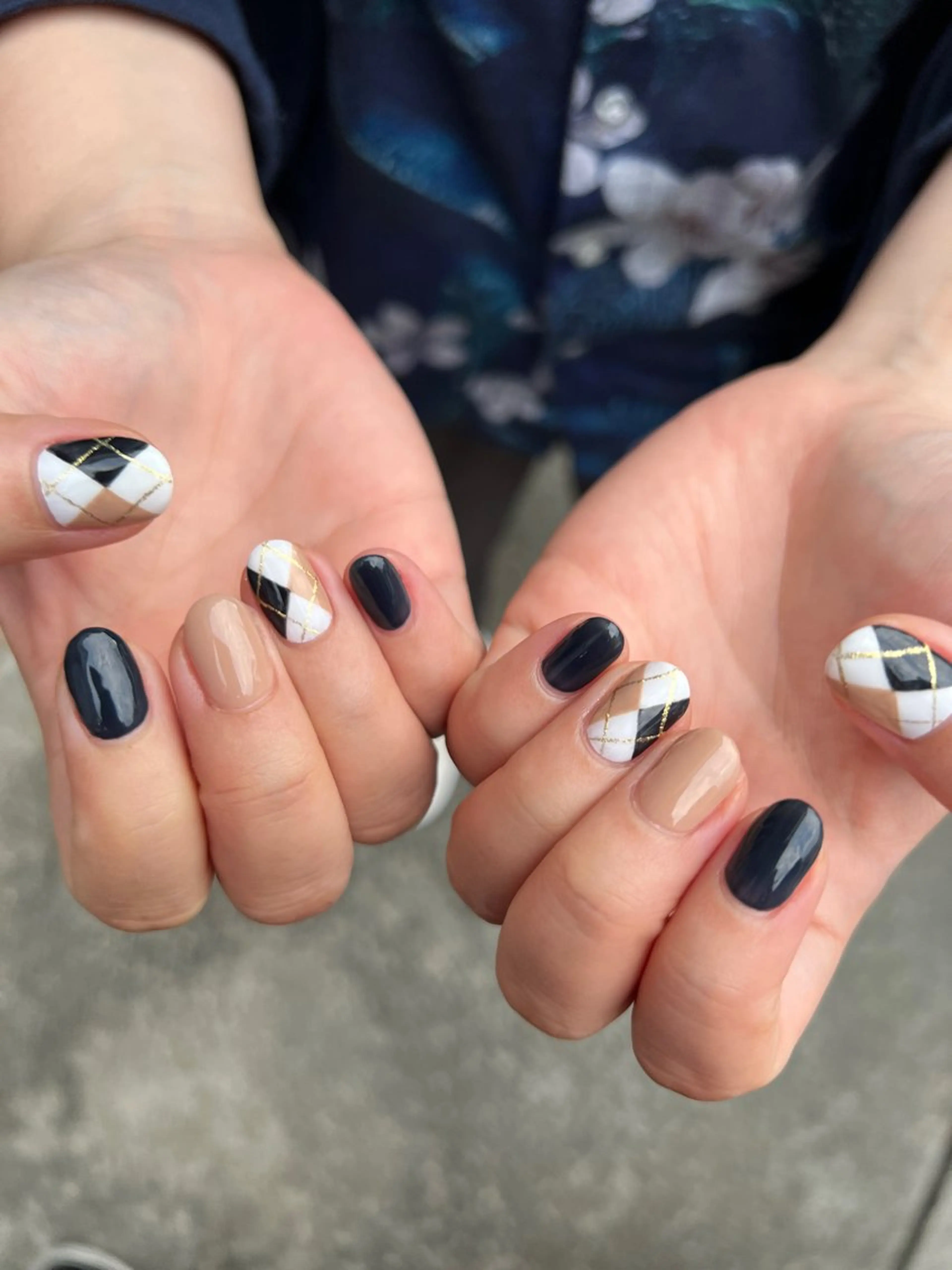 ネイル ハンドネイル ハンドケア Ri.nail オクマトモカのネイルデザイン