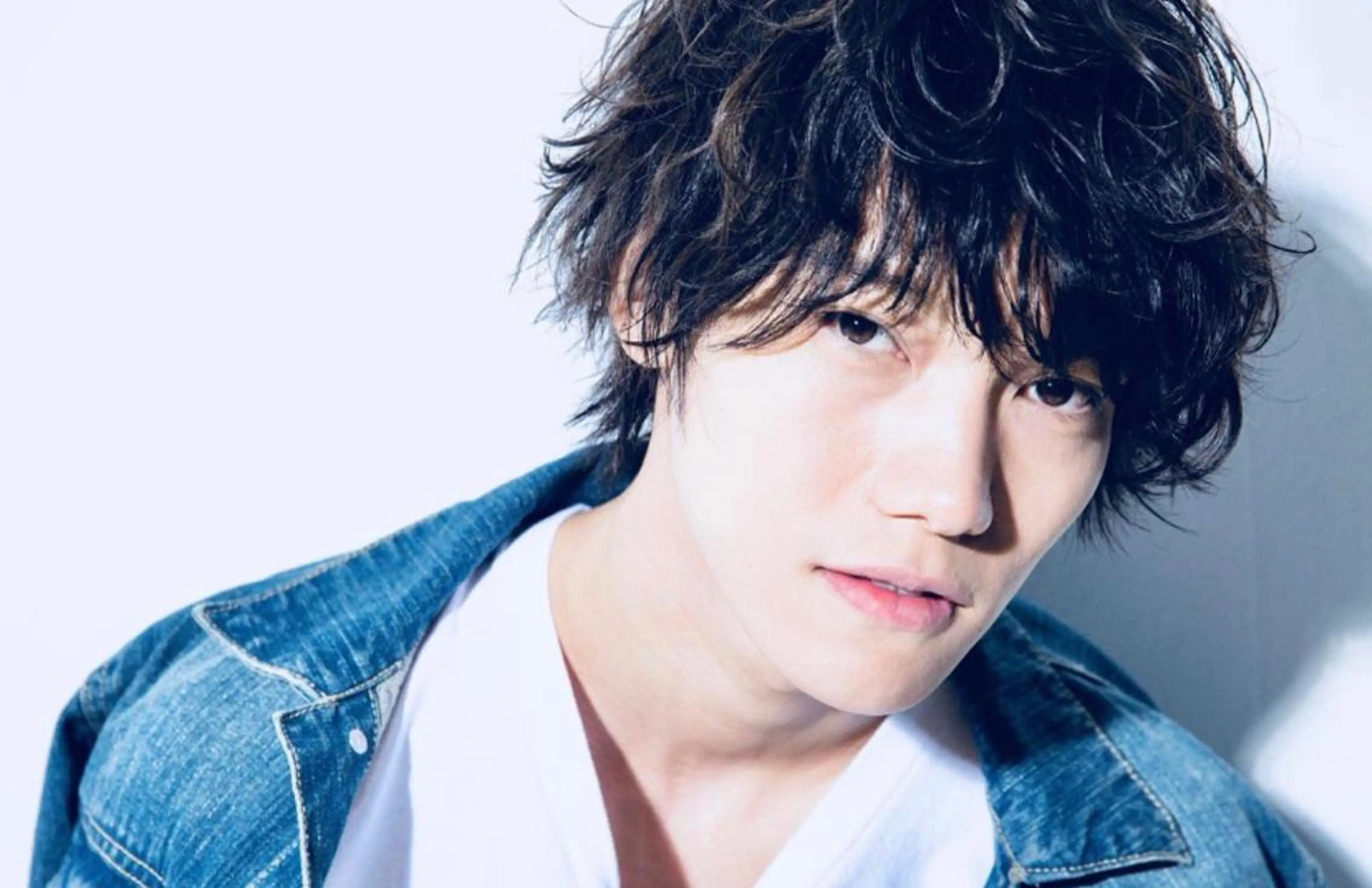 カラー パーマ JYUNESU表参道所属・韓国ヘア🇰🇷🎀 透明感カラーのヘアスタイル