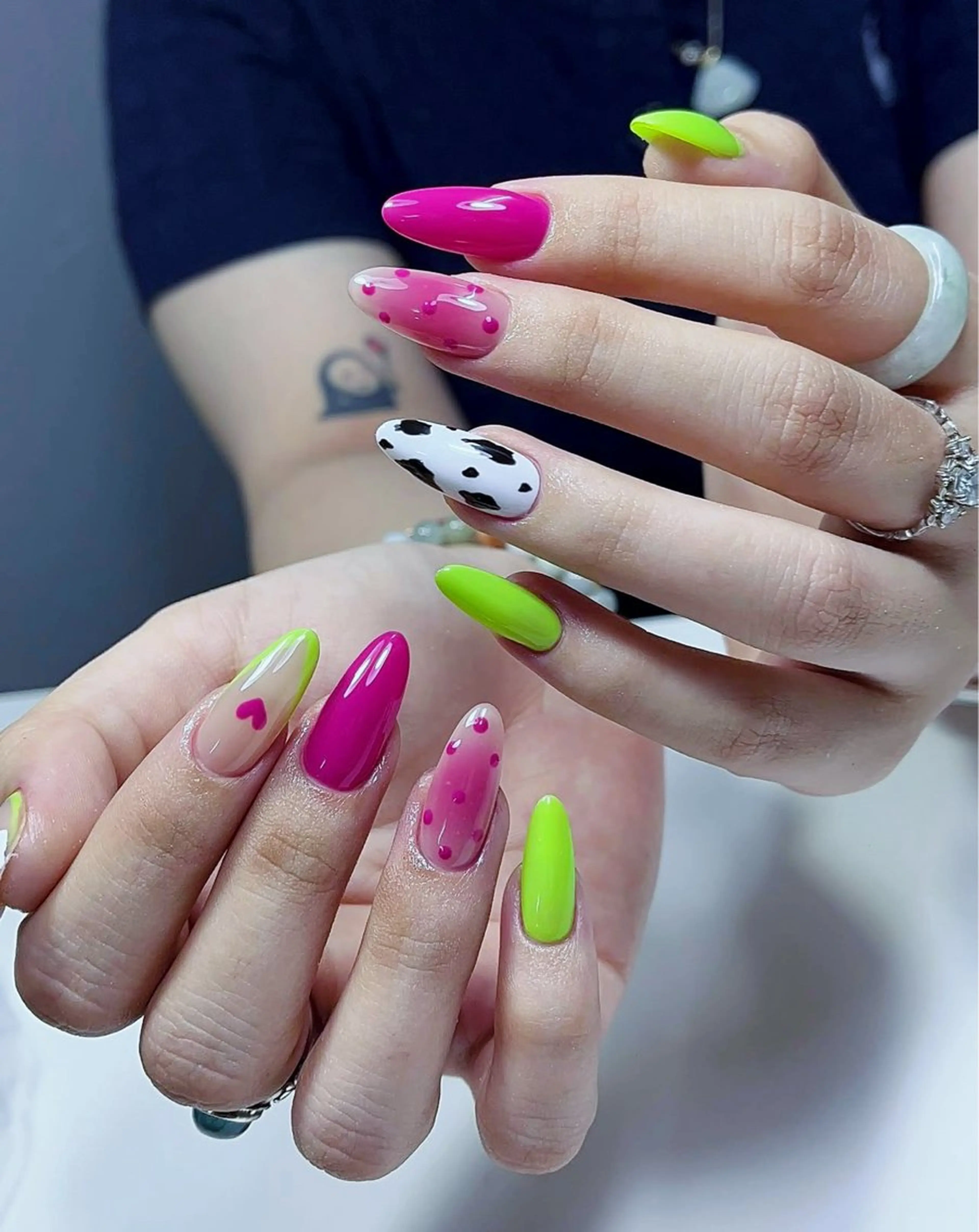 ネイル 長さ出し フレンチネイル 韓国ネイル ロングネイル マグネットネイル Lee _nailのネイルデザイン