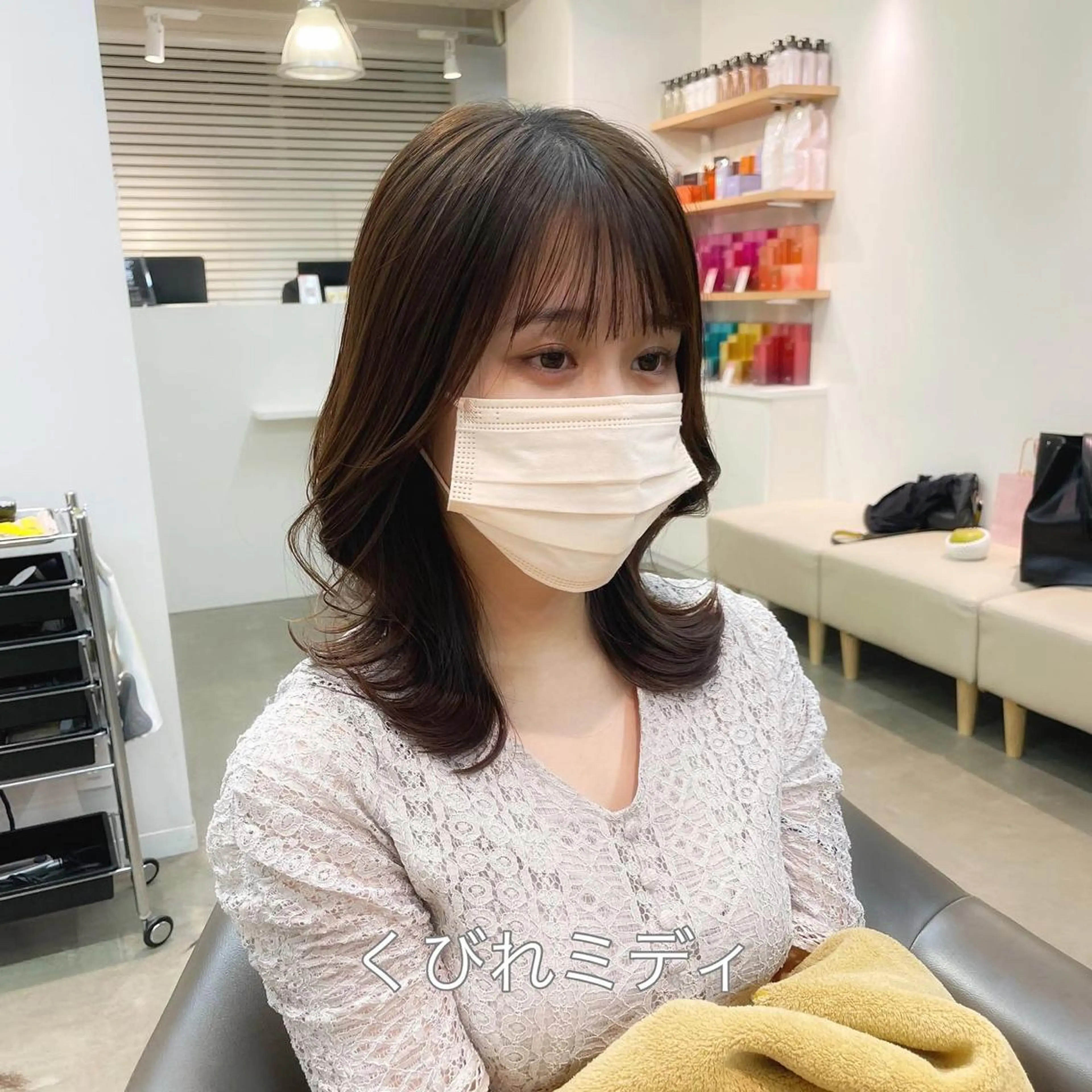 ミディアム くびれヘア ❤️ショートカット ・顔周りカット❤️のヘアスタイル