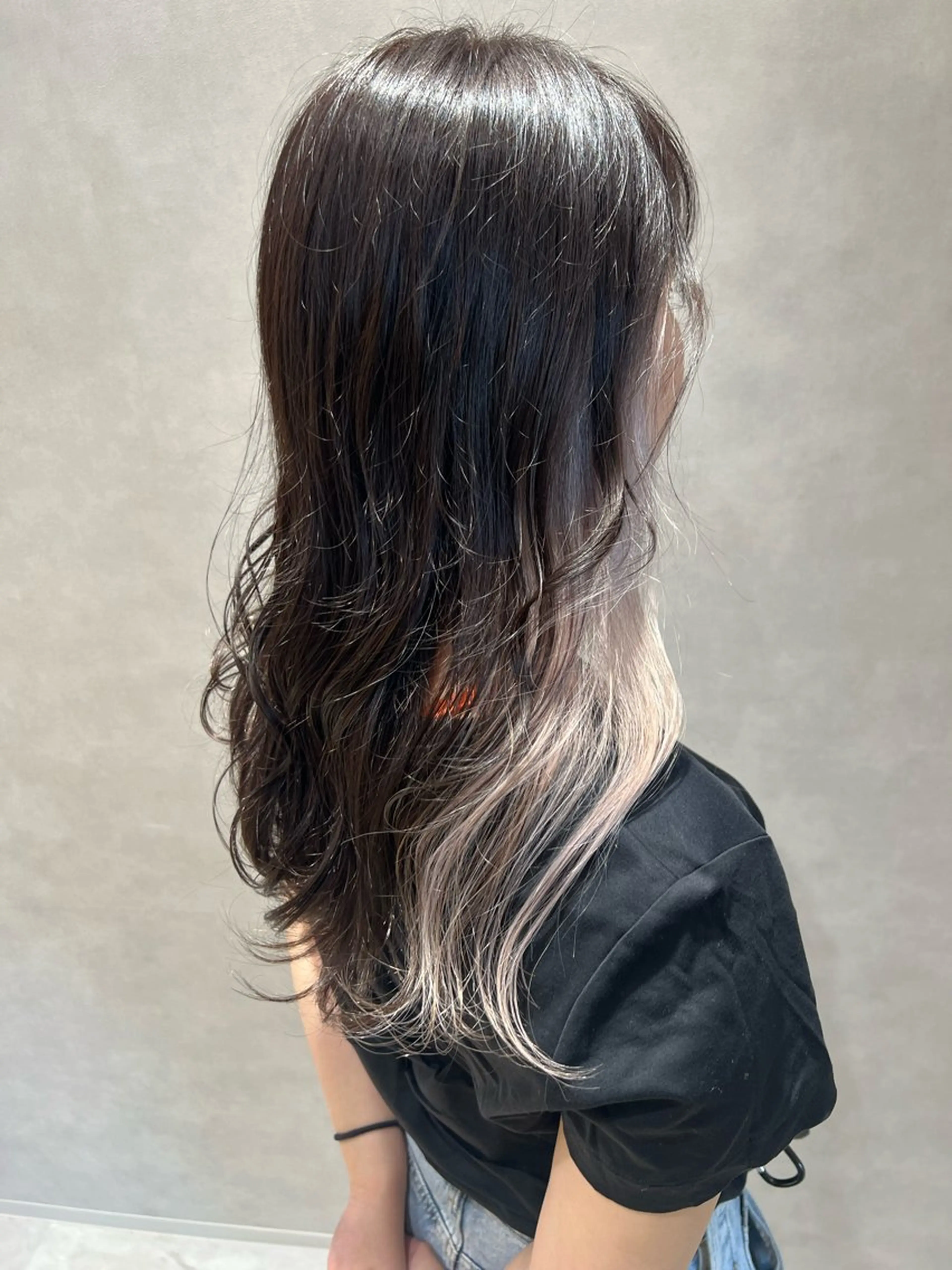 ロング カラー カット ヘアカラー インナーカラー/ ストレート/奥野洸也のヘアスタイル