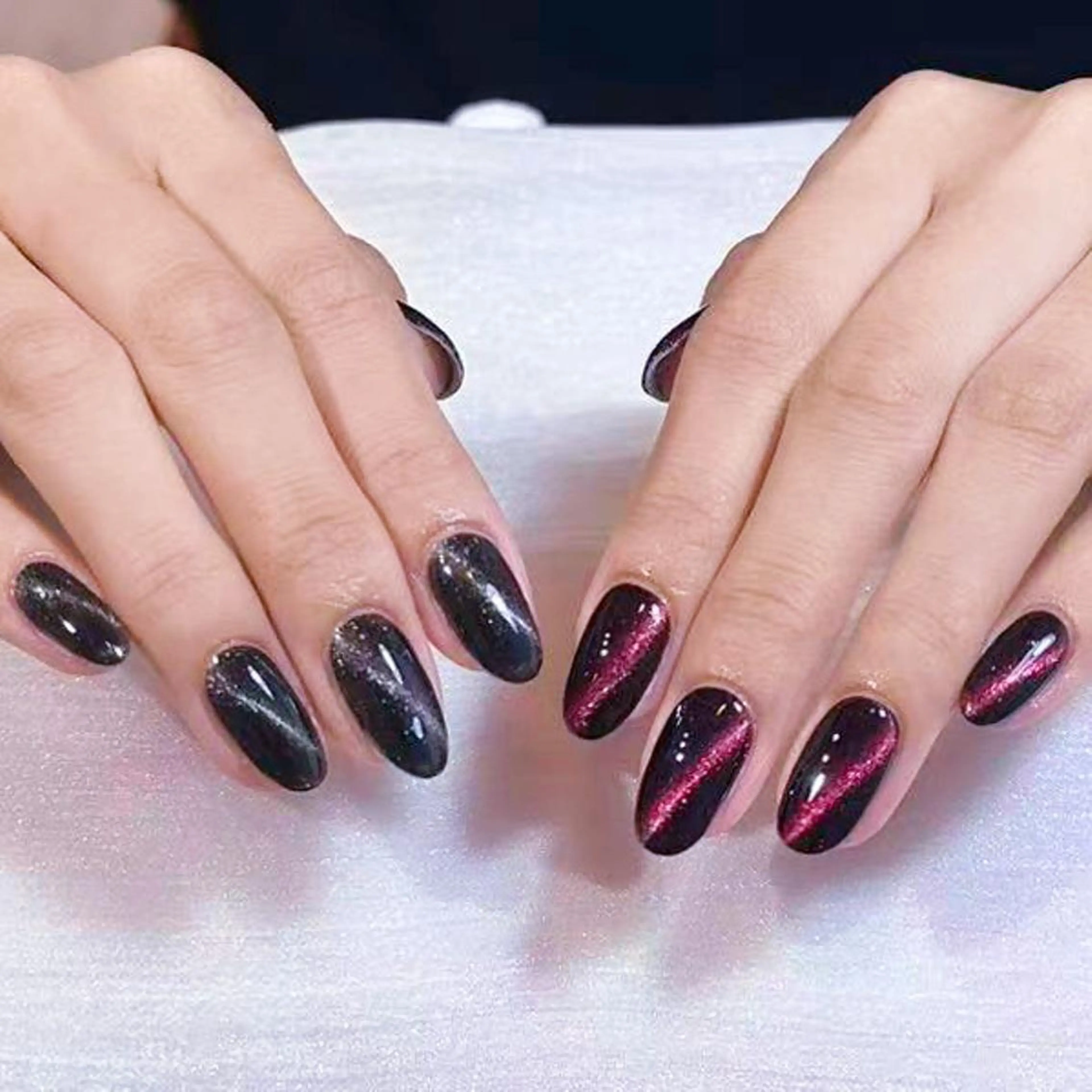 ネイル アートネイル オーロラネイル ガーリー キラキラネイル マグネットネイル ハンドネイル DIAMOND 💅のネイルデザイン