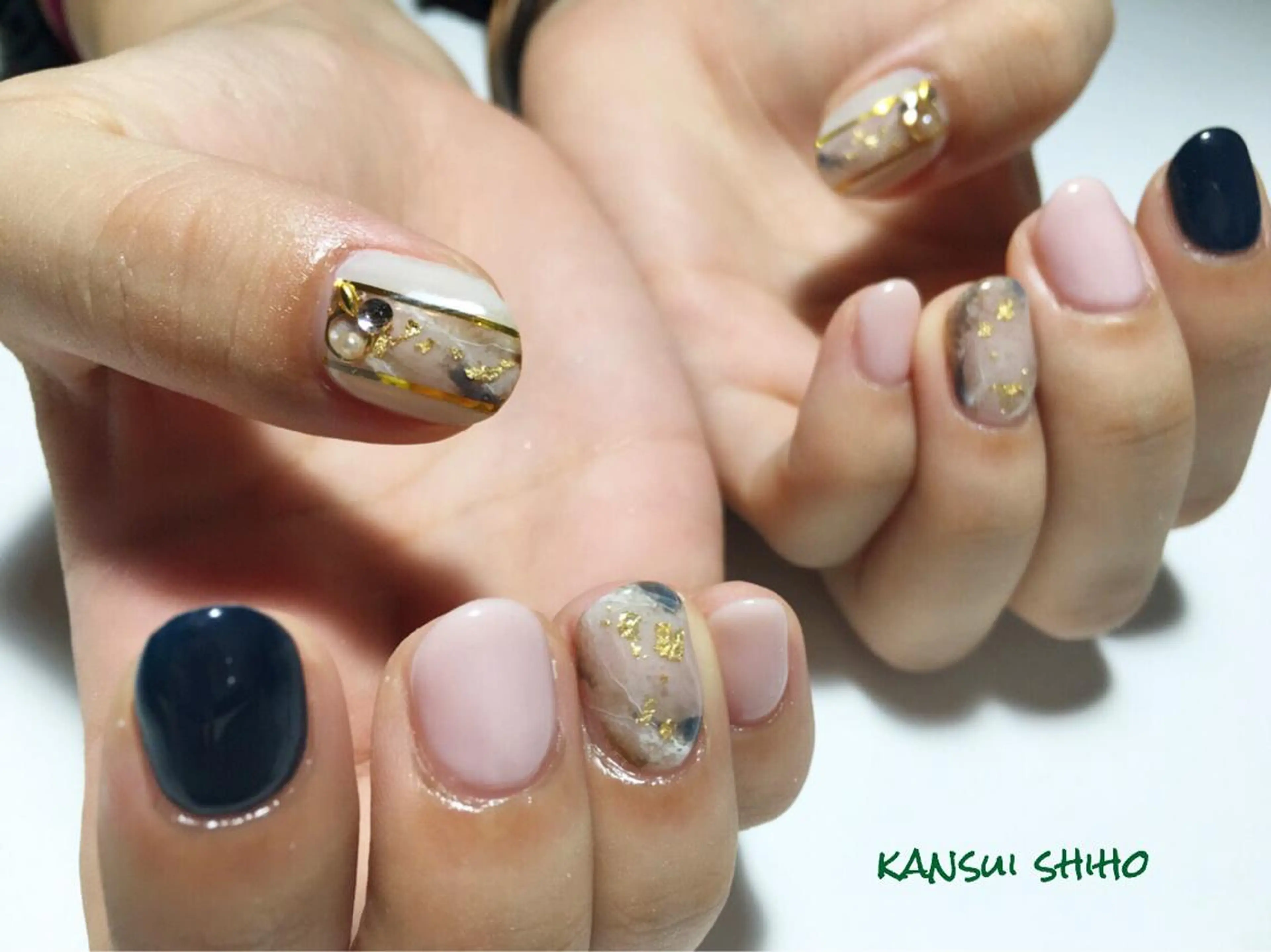 ネイル Elio所属・Elio 国泰寺のネイルデザイン